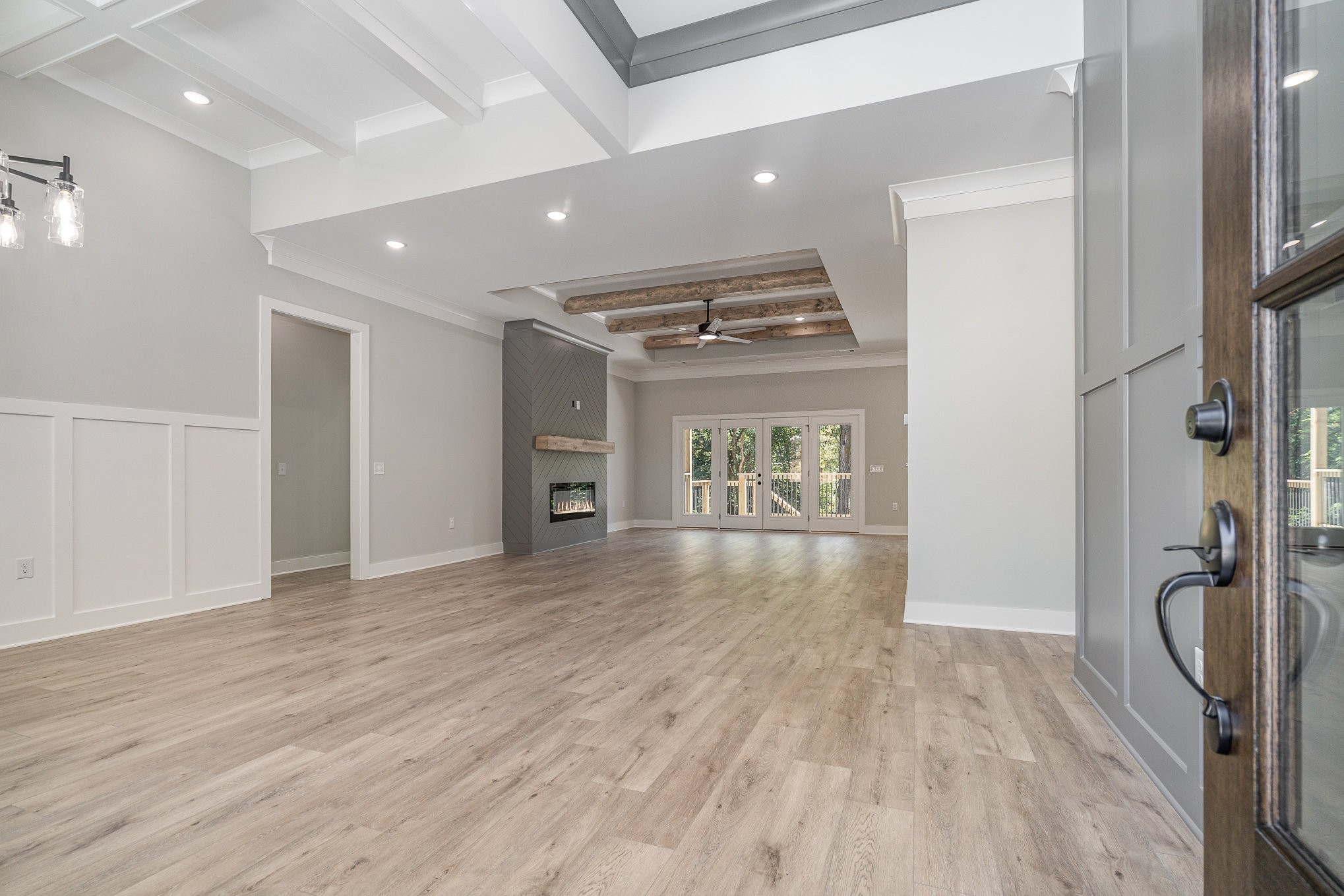 Image 4 of 47 For 10739 44th Terrace