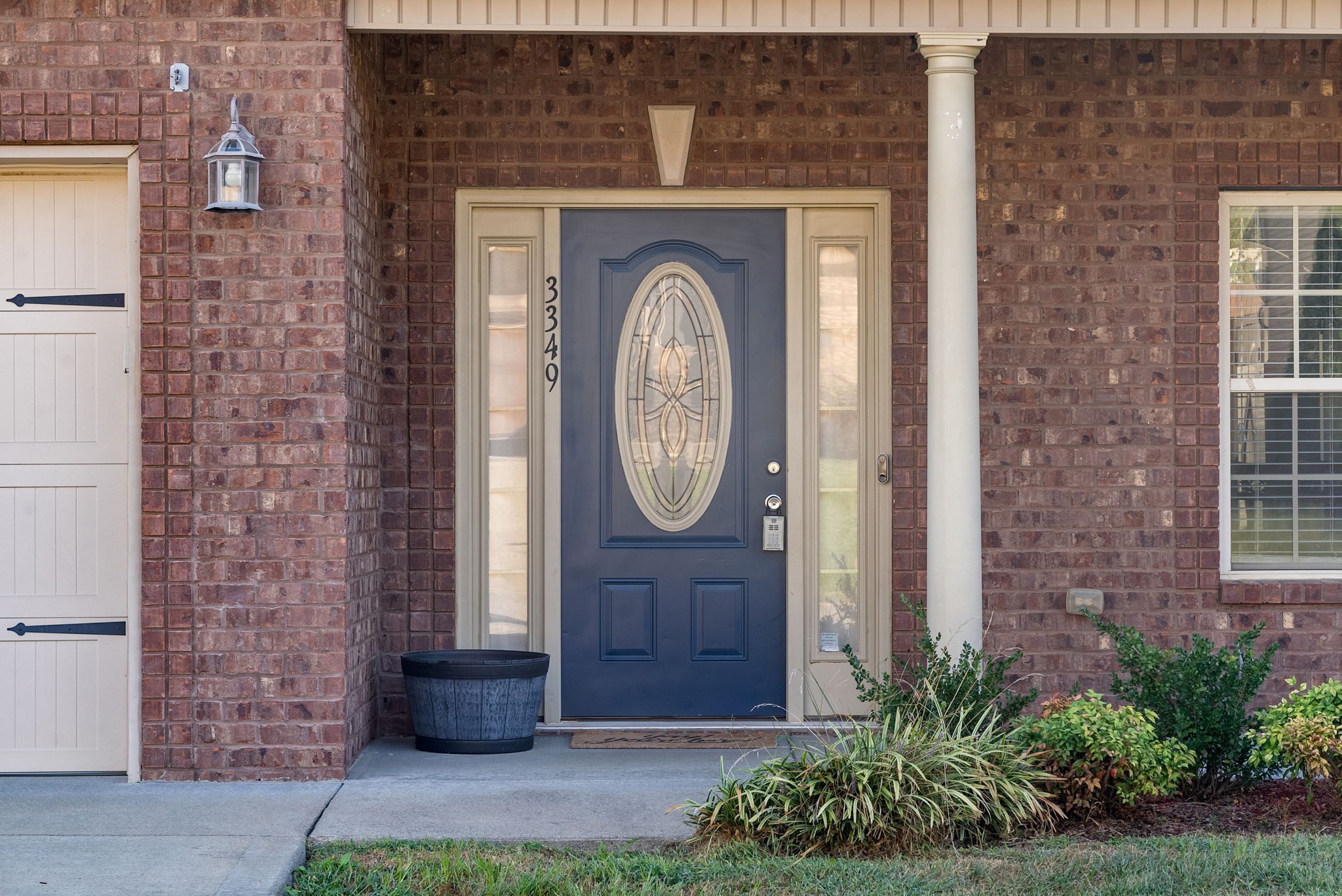 Image 4 of 26 For 834 10th Avenue
