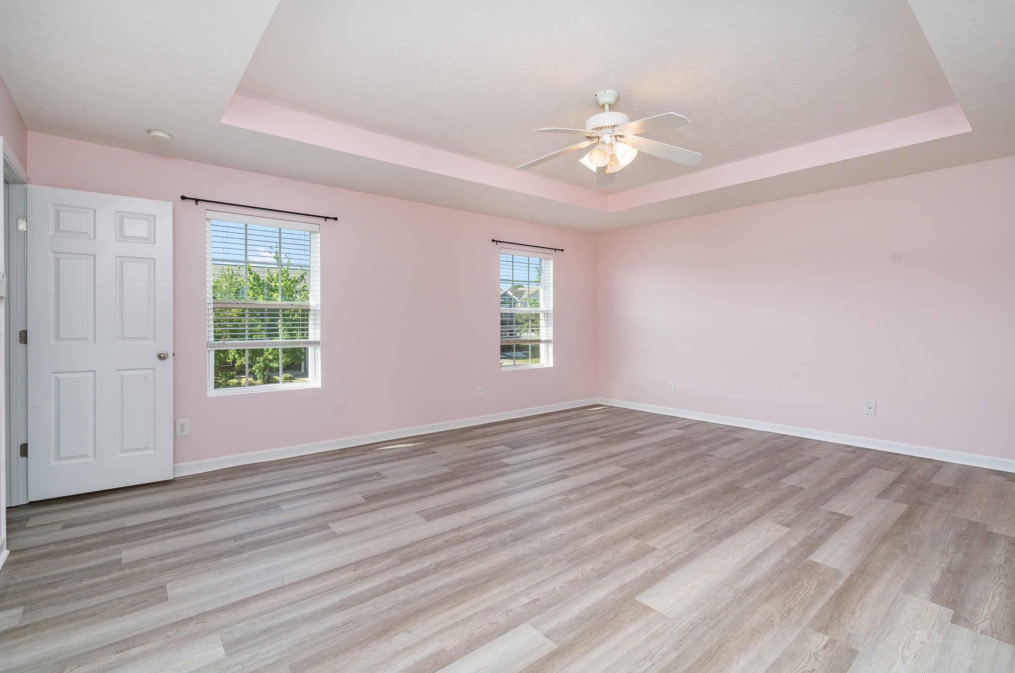 Image 16 of 32 For 15581 11th Terrace Road