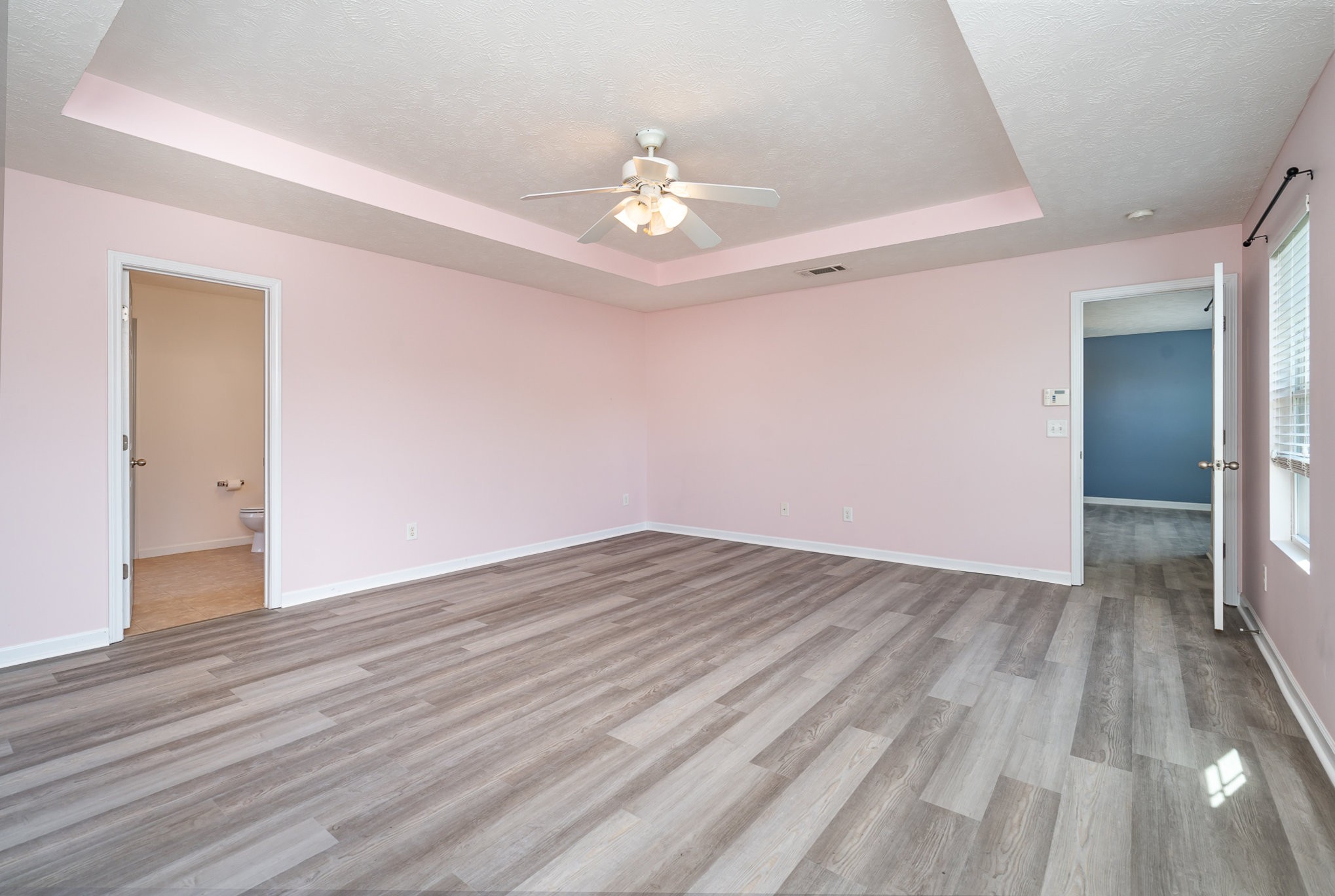 Image 18 of 32 For 15581 11th Terrace Road