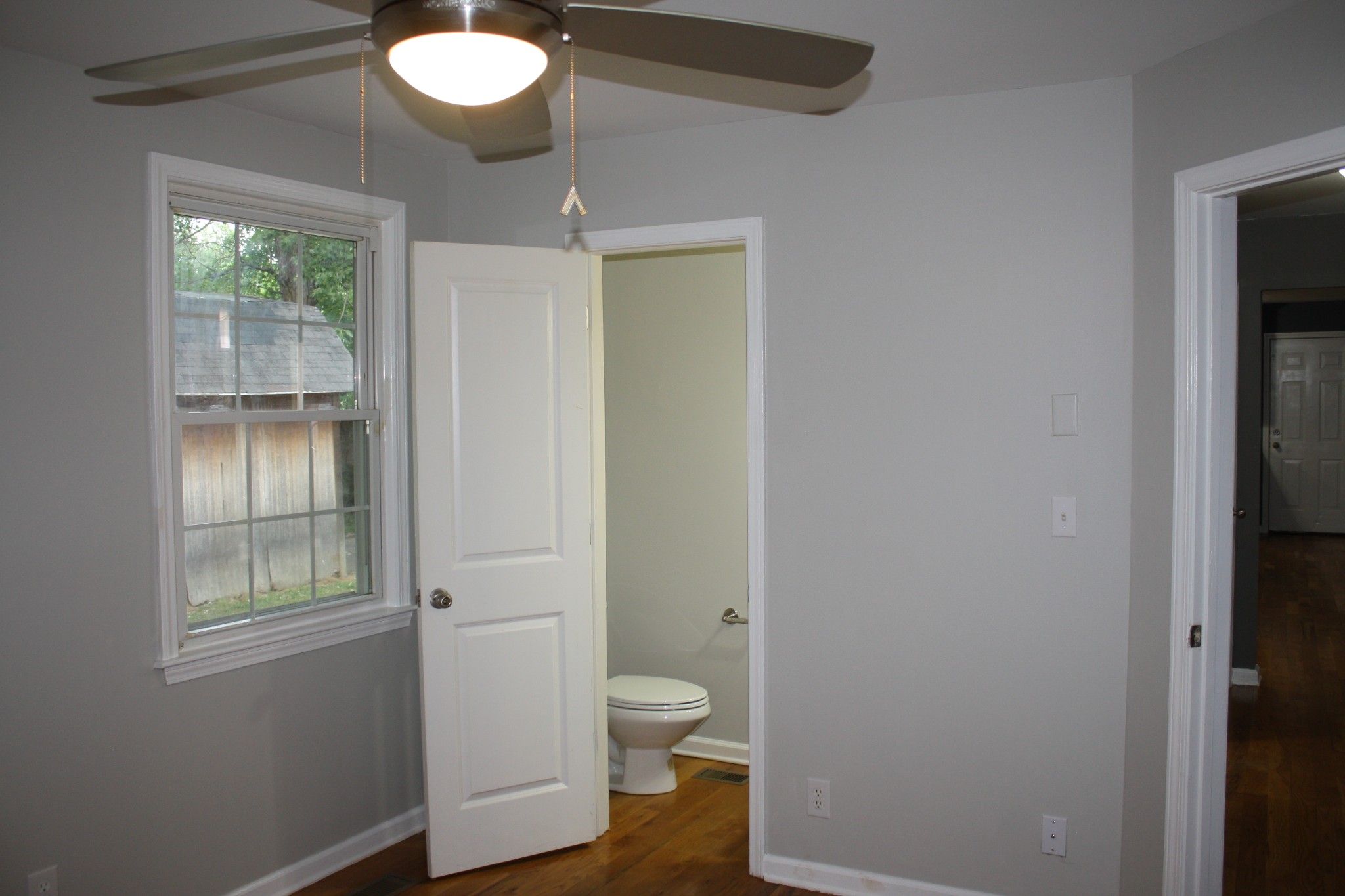 Image 18 of 39 For 8874 95th Street E