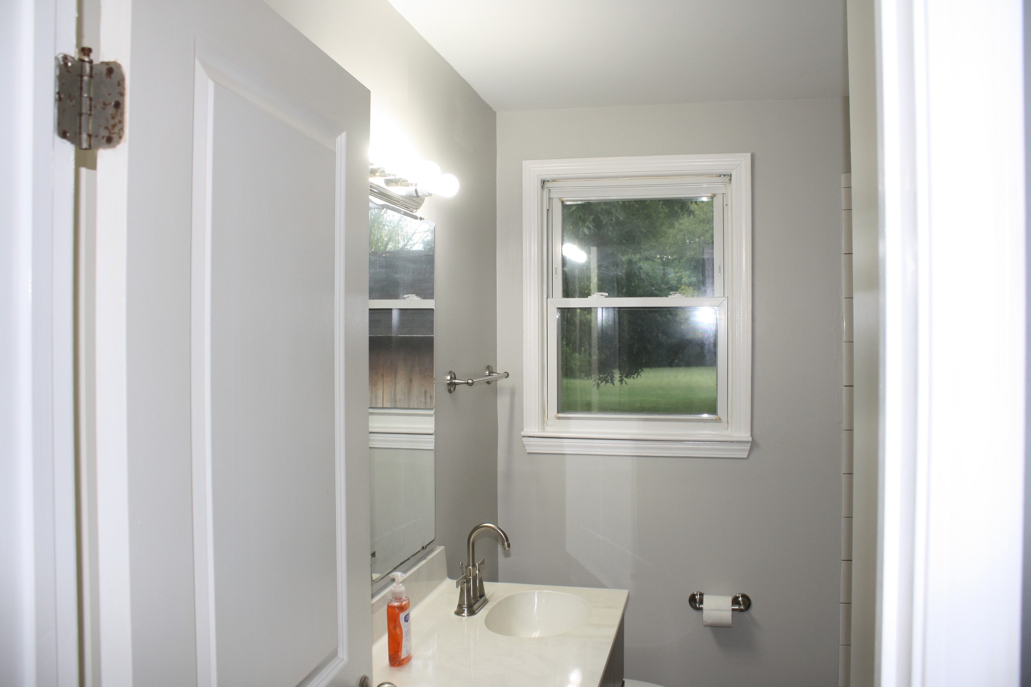 Image 8 of 39 For 8874 95th Street E