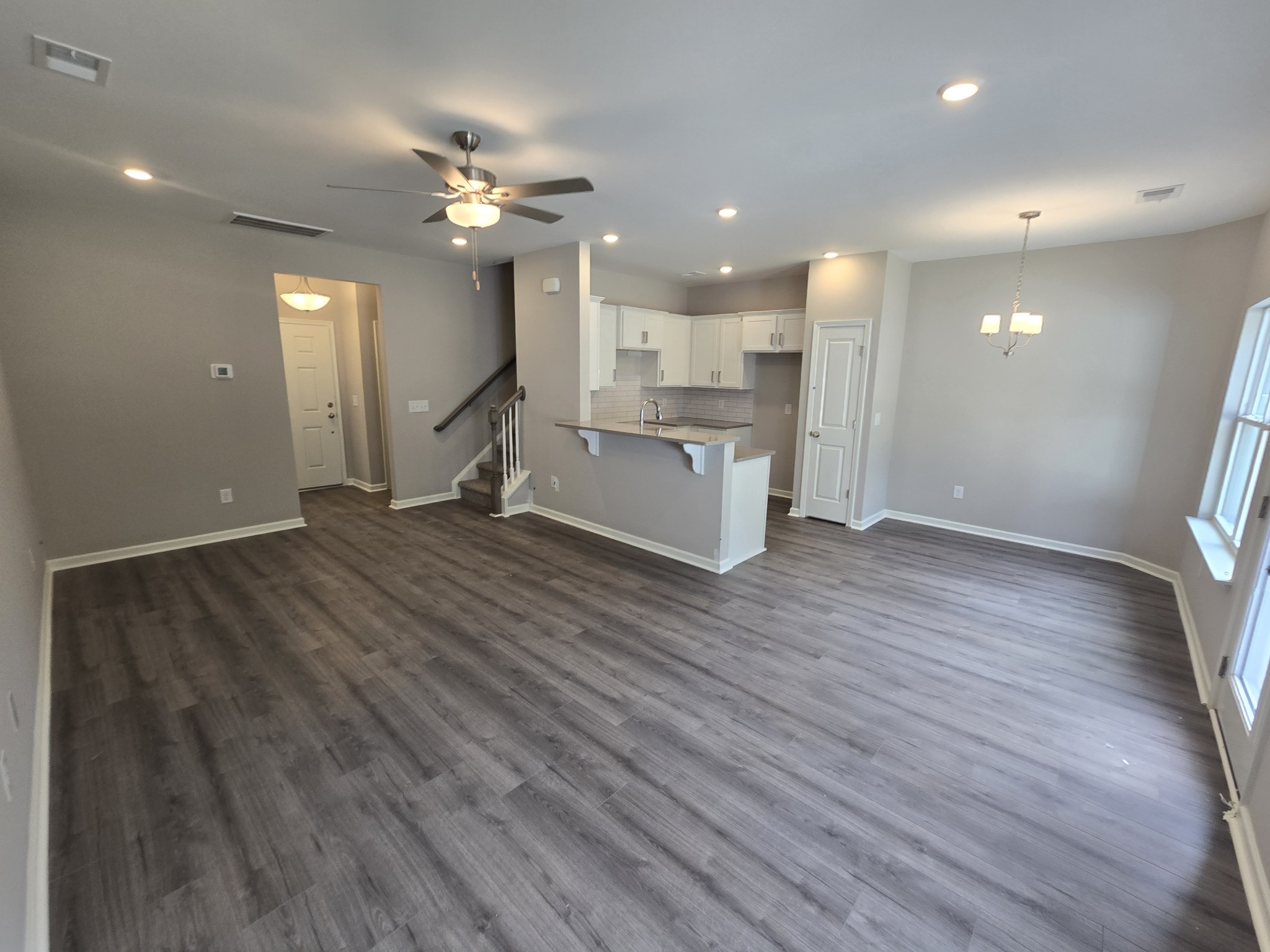 Image 6 of 15 For 10685 127th Lane