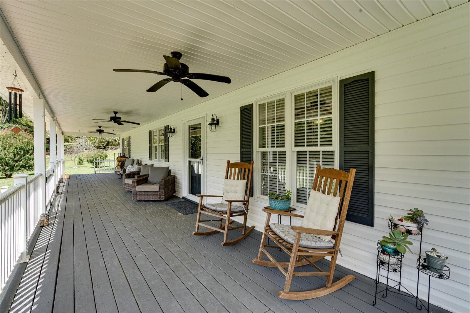 Image 2 of 22 For 5959 Winkler Road 114