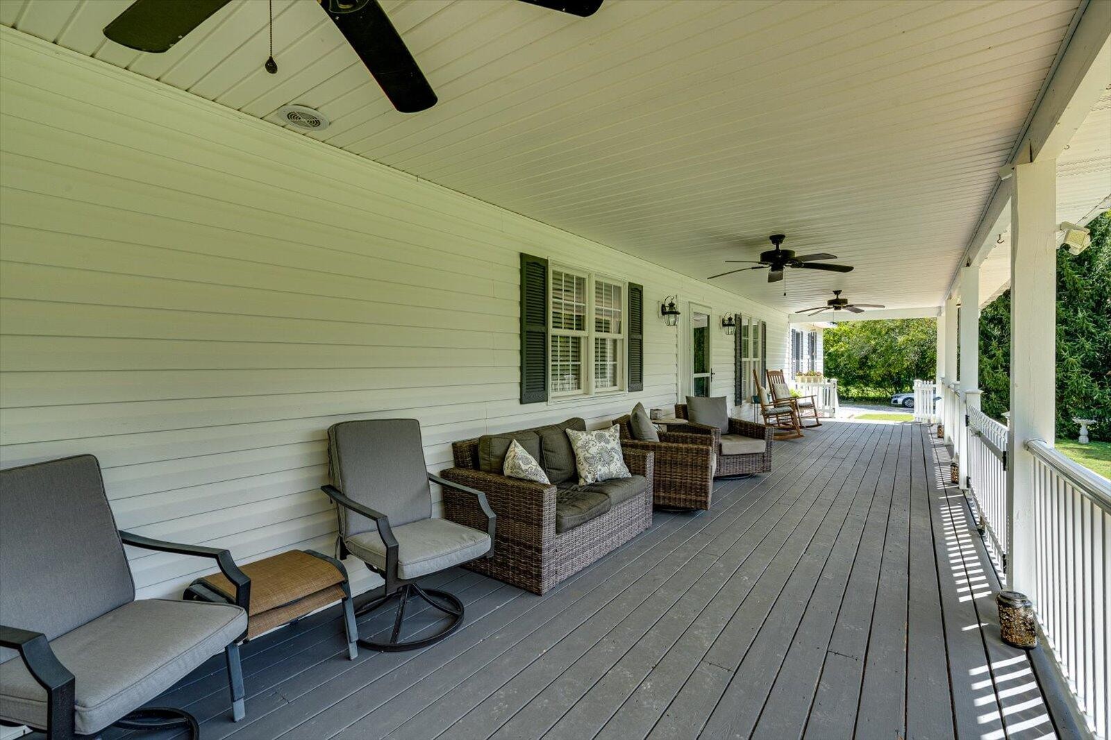 Image 5 of 22 For 5959 Winkler Road 114