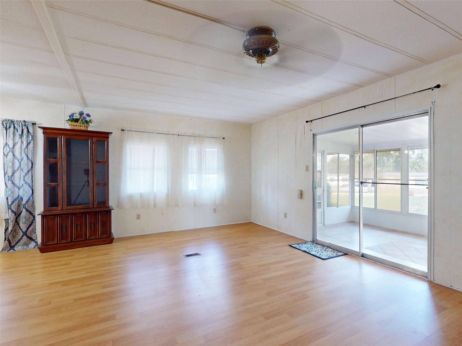Image 14 of 57 For 3101 39th Avenue