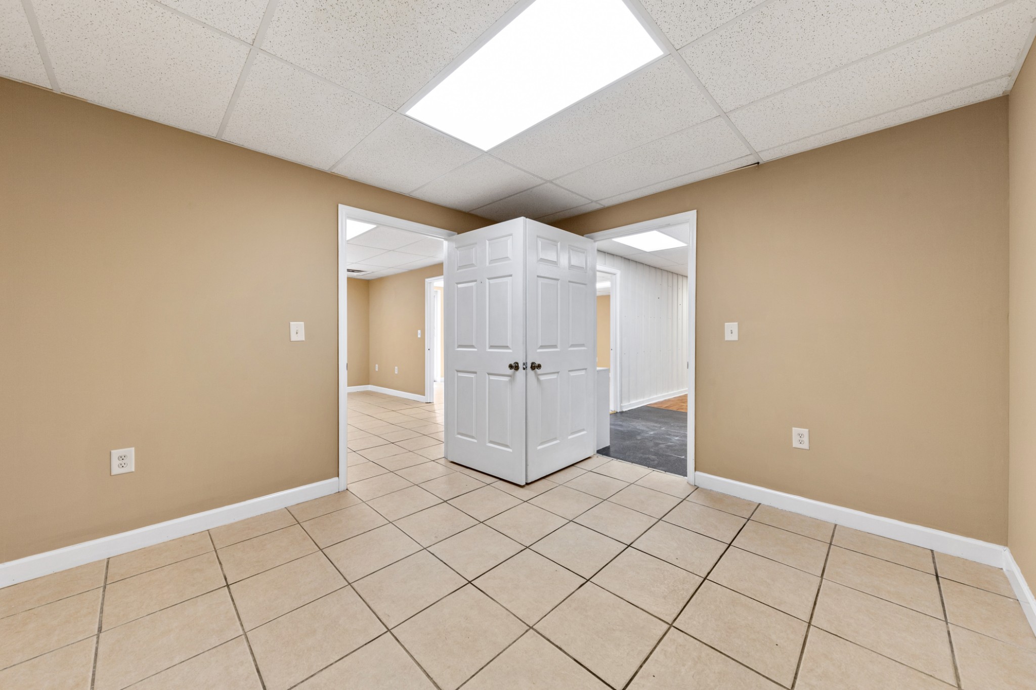 Image 11 of 18 For 15448 29th Street