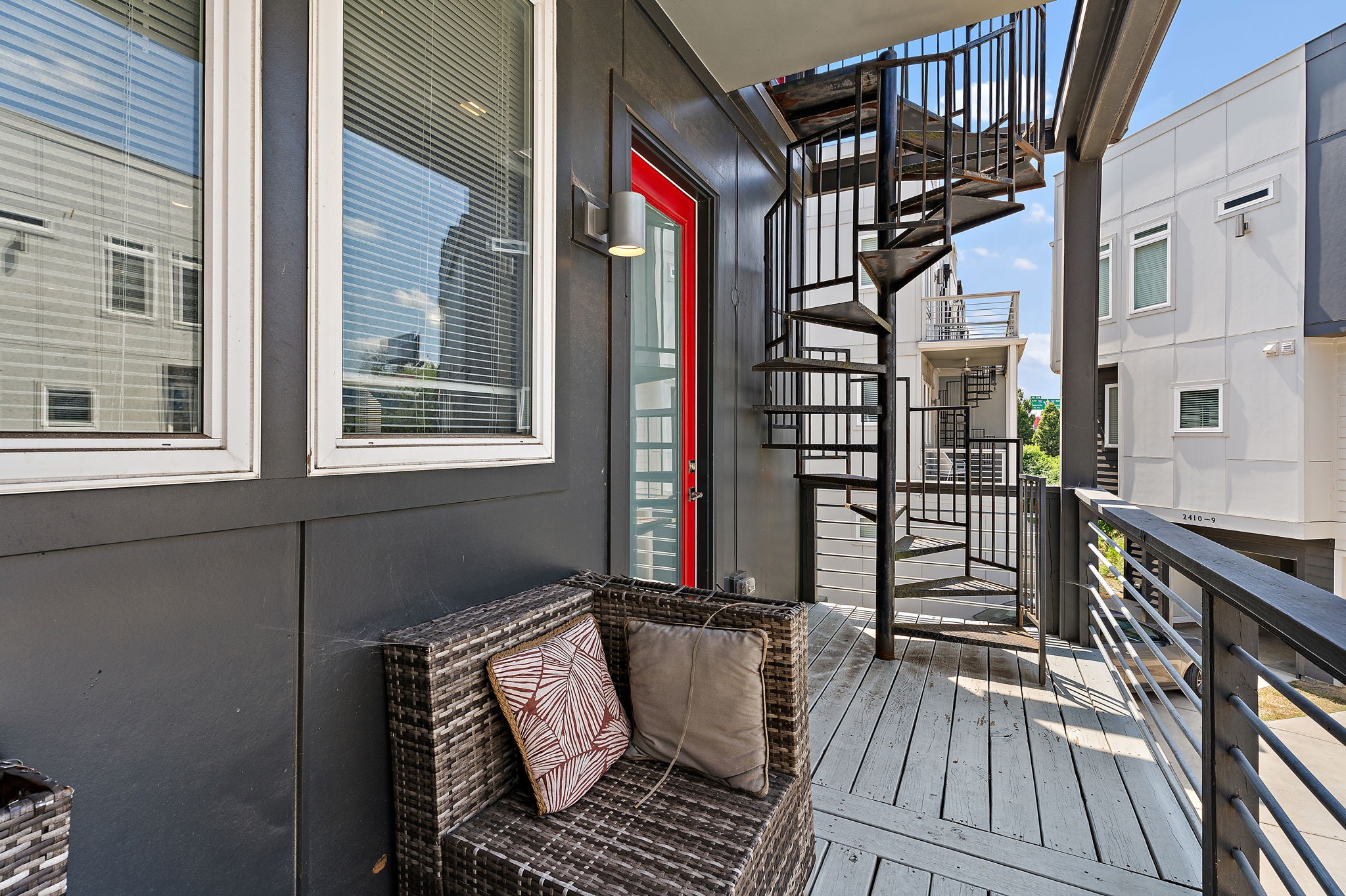 Image 20 of 47 For 17915 102nd Terrace