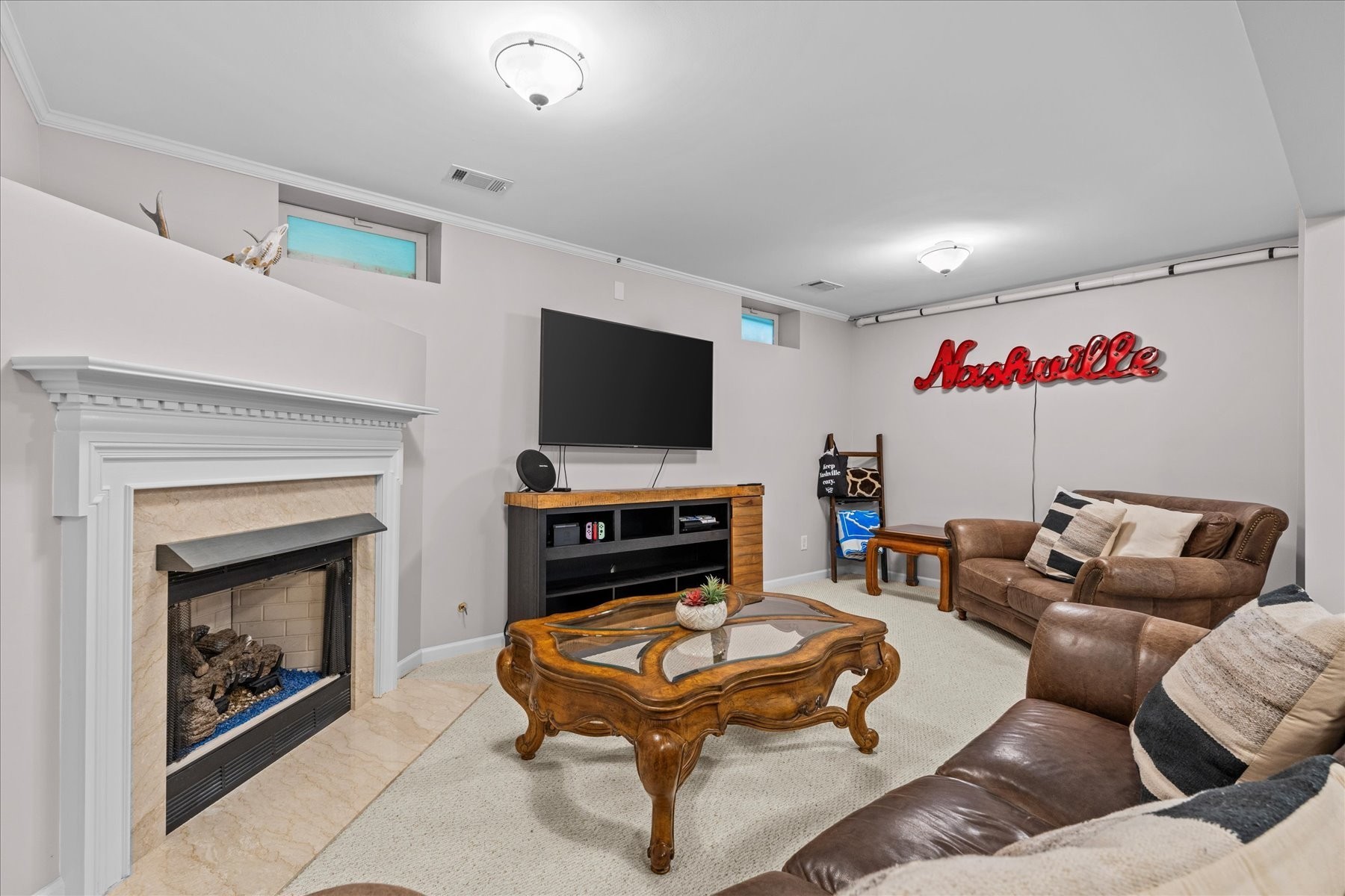 Image 6 of 63 For 6651 93rd Court