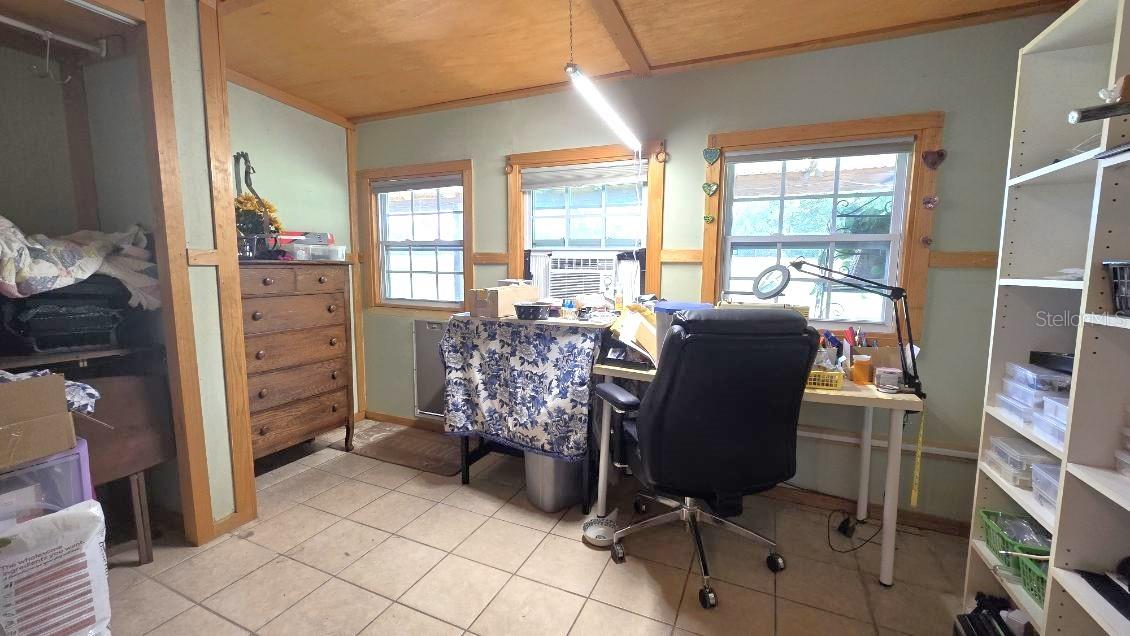 Image 26 of 51 For 9430 102nd Place