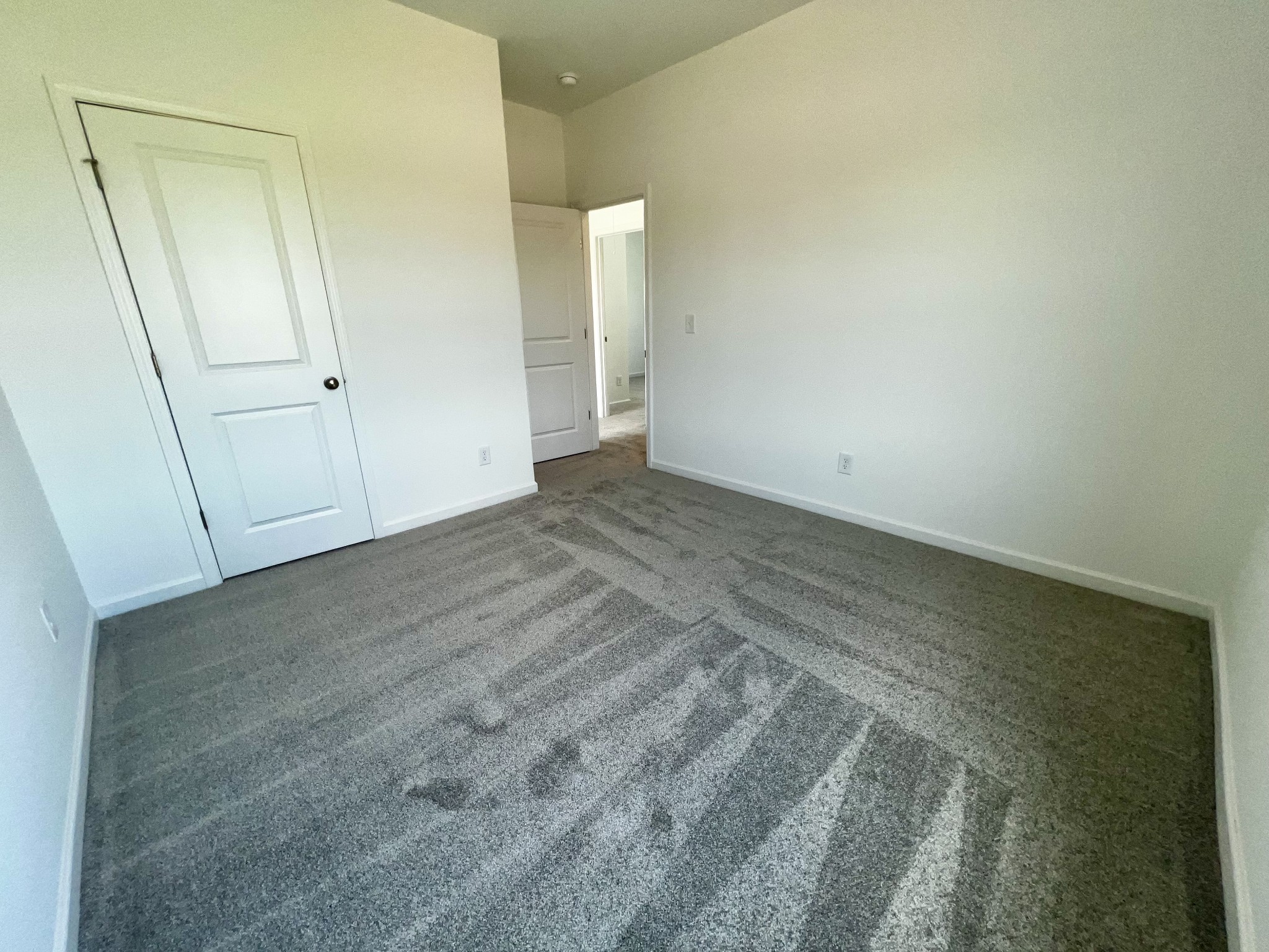 Image 22 of 69 For 2540 120th Street