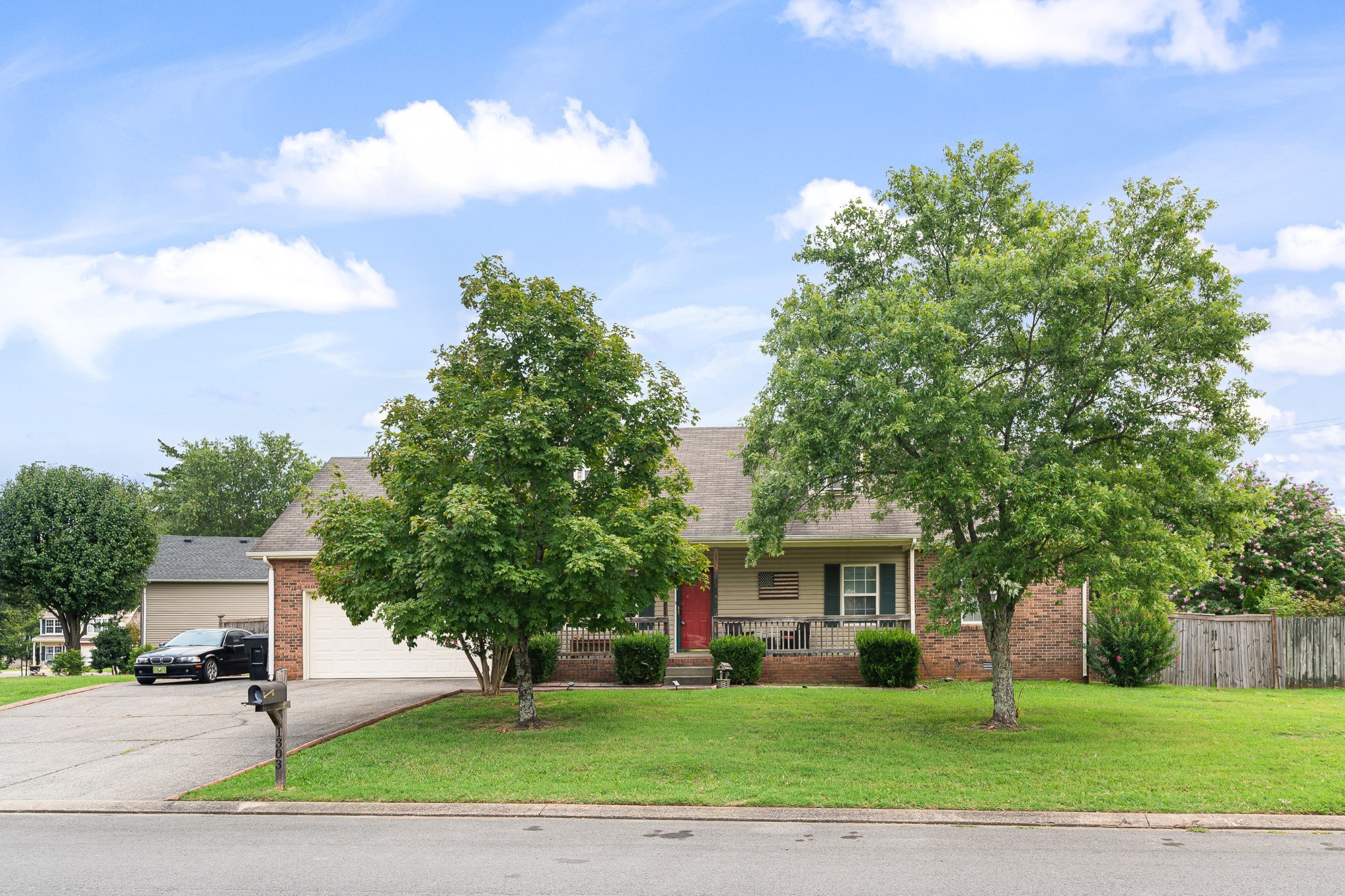 Image 2 of 13 For 35408 Pinegate Trail