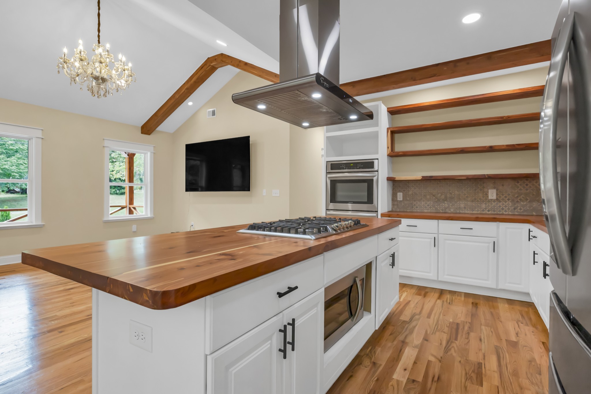 Image 16 of 21 For 4412 49th Avenue