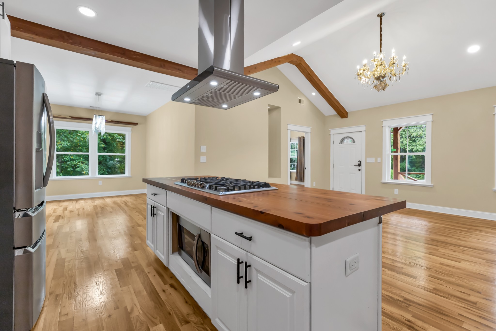 Image 17 of 21 For 4412 49th Avenue