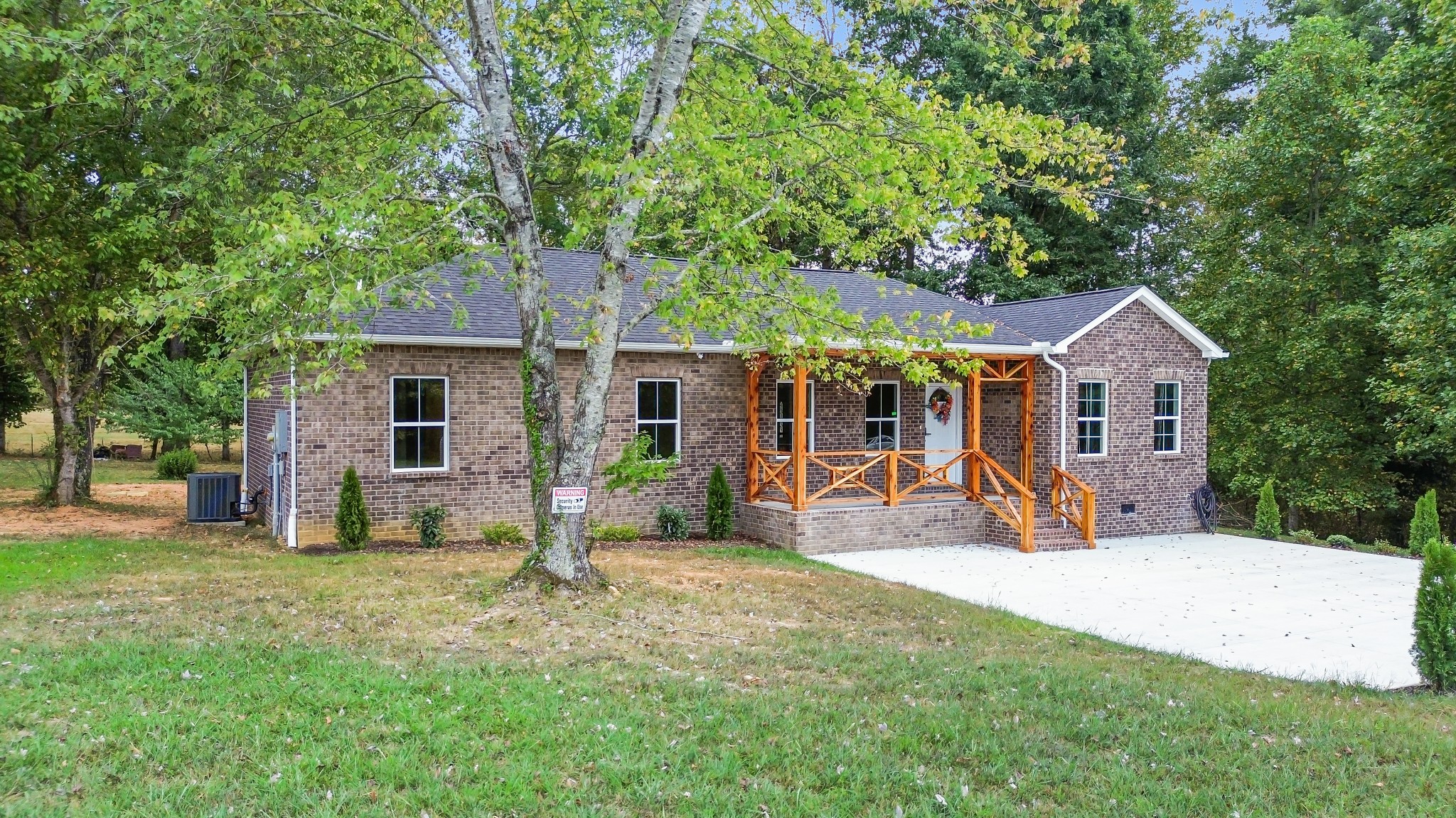 Image 3 of 21 For 4412 49th Avenue