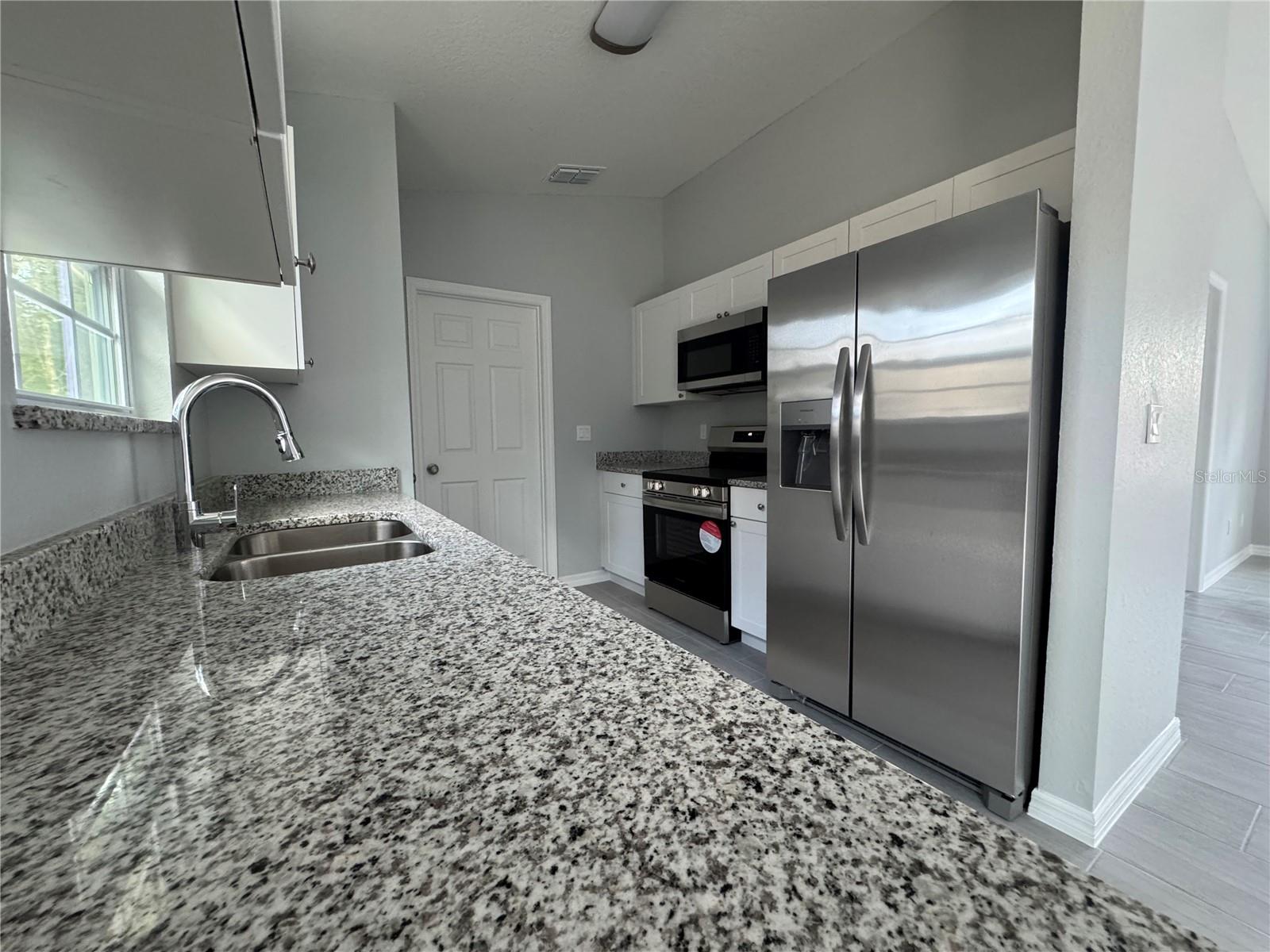 Image 16 of 21 For 5787 58th Terrace