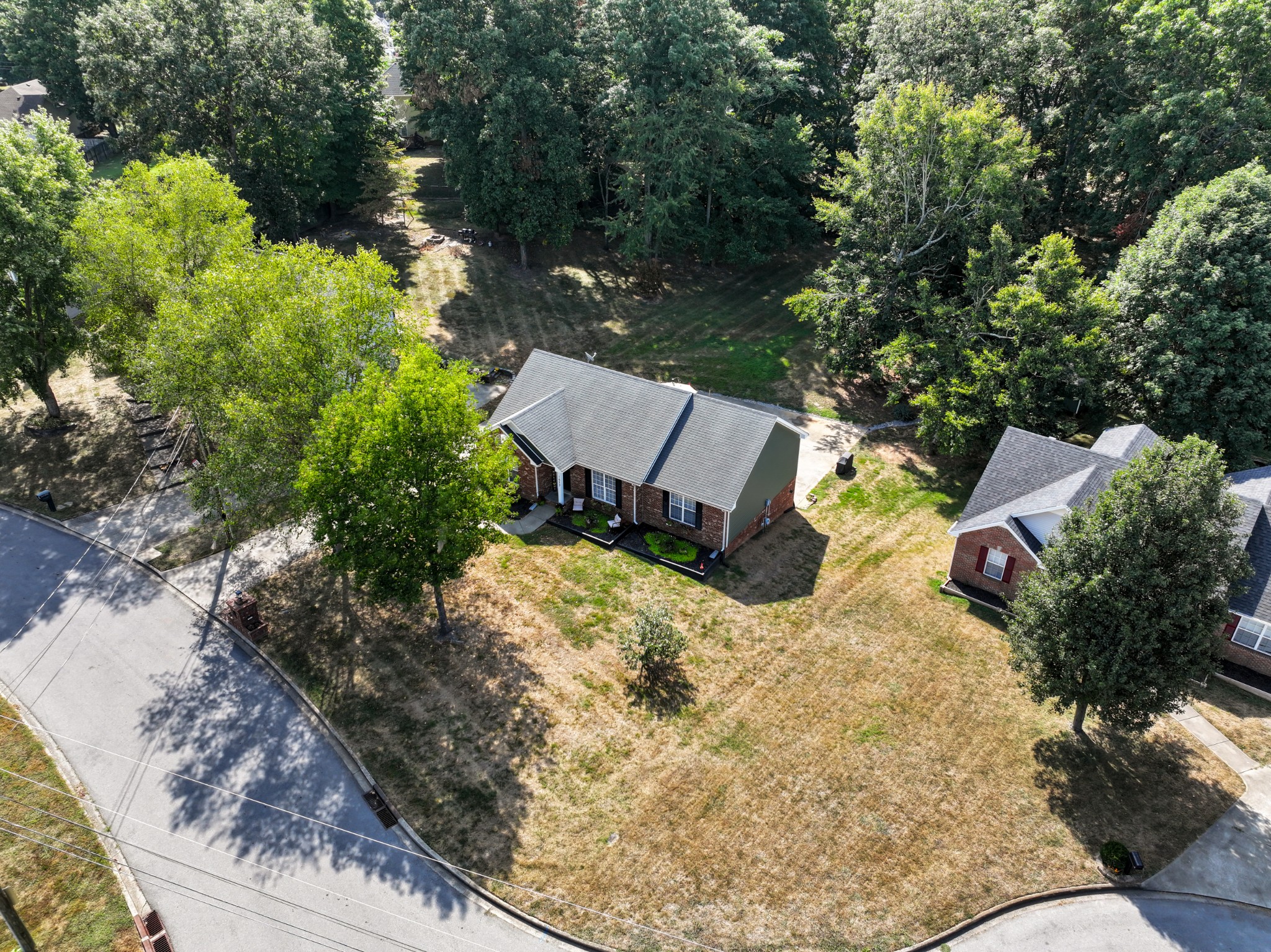 Listing photo id 8 for 4602 Van Ness Road