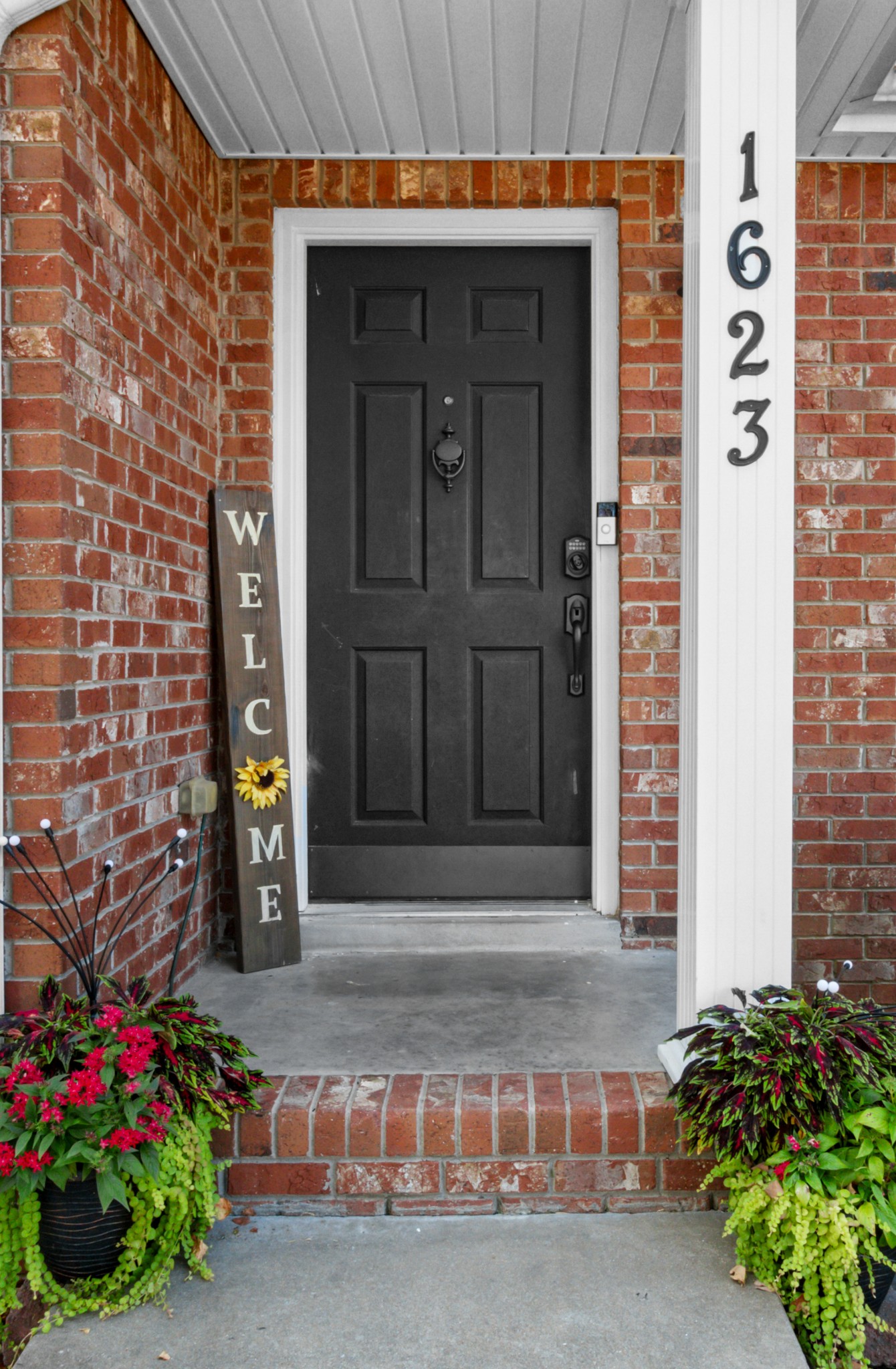 Listing photo id 14 for 4602 Van Ness Road
