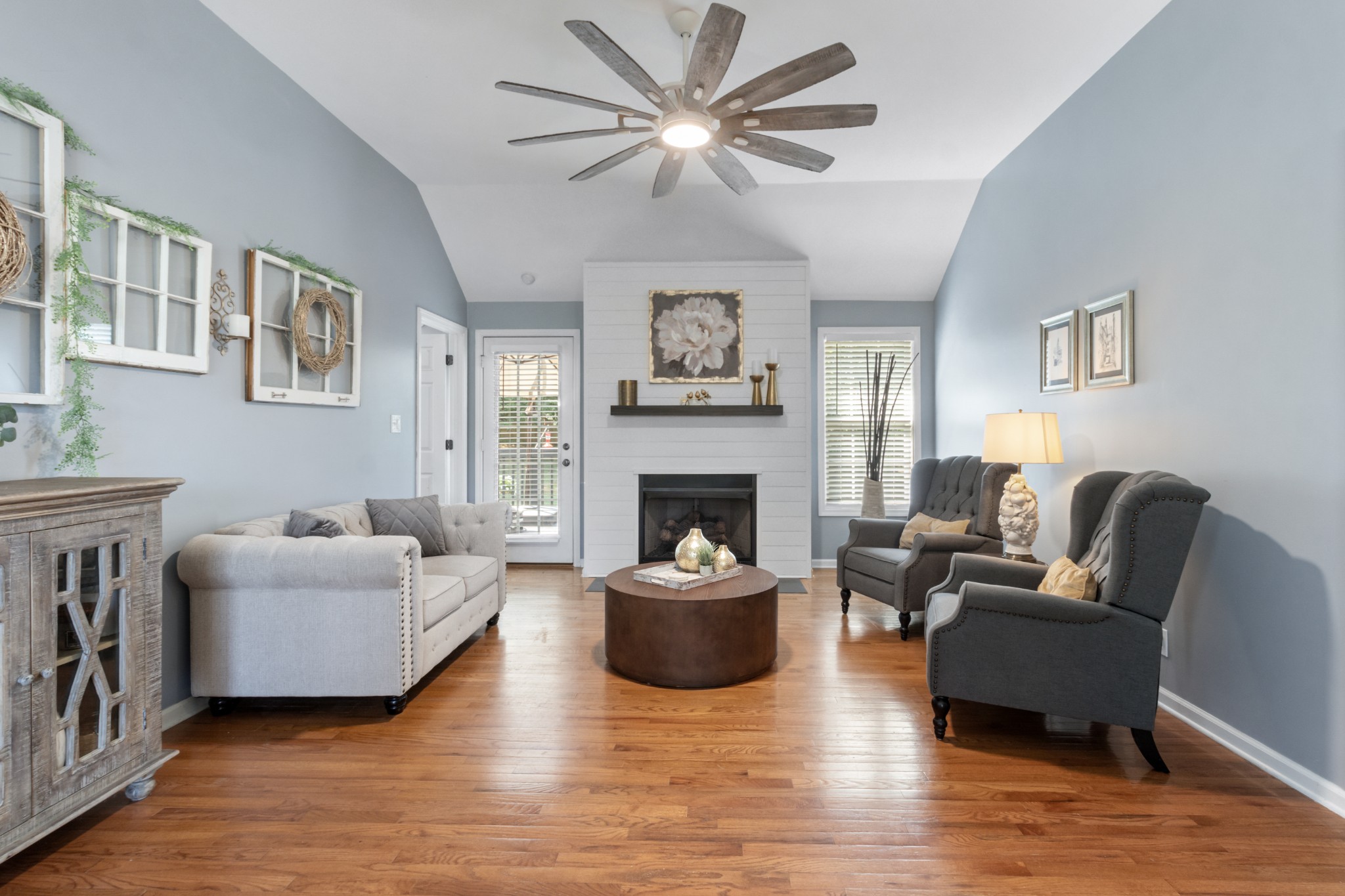 Listing photo id 23 for 4602 Van Ness Road