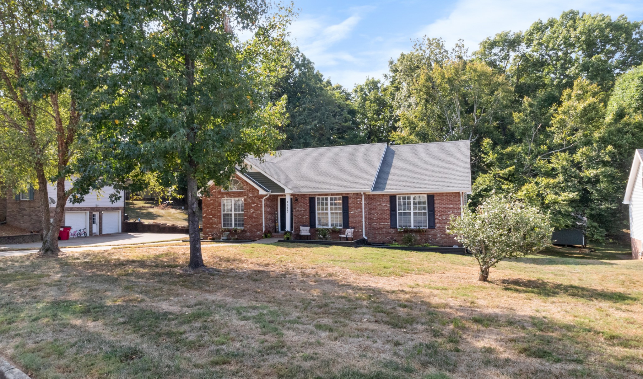 Listing photo id 2 for 4602 Van Ness Road