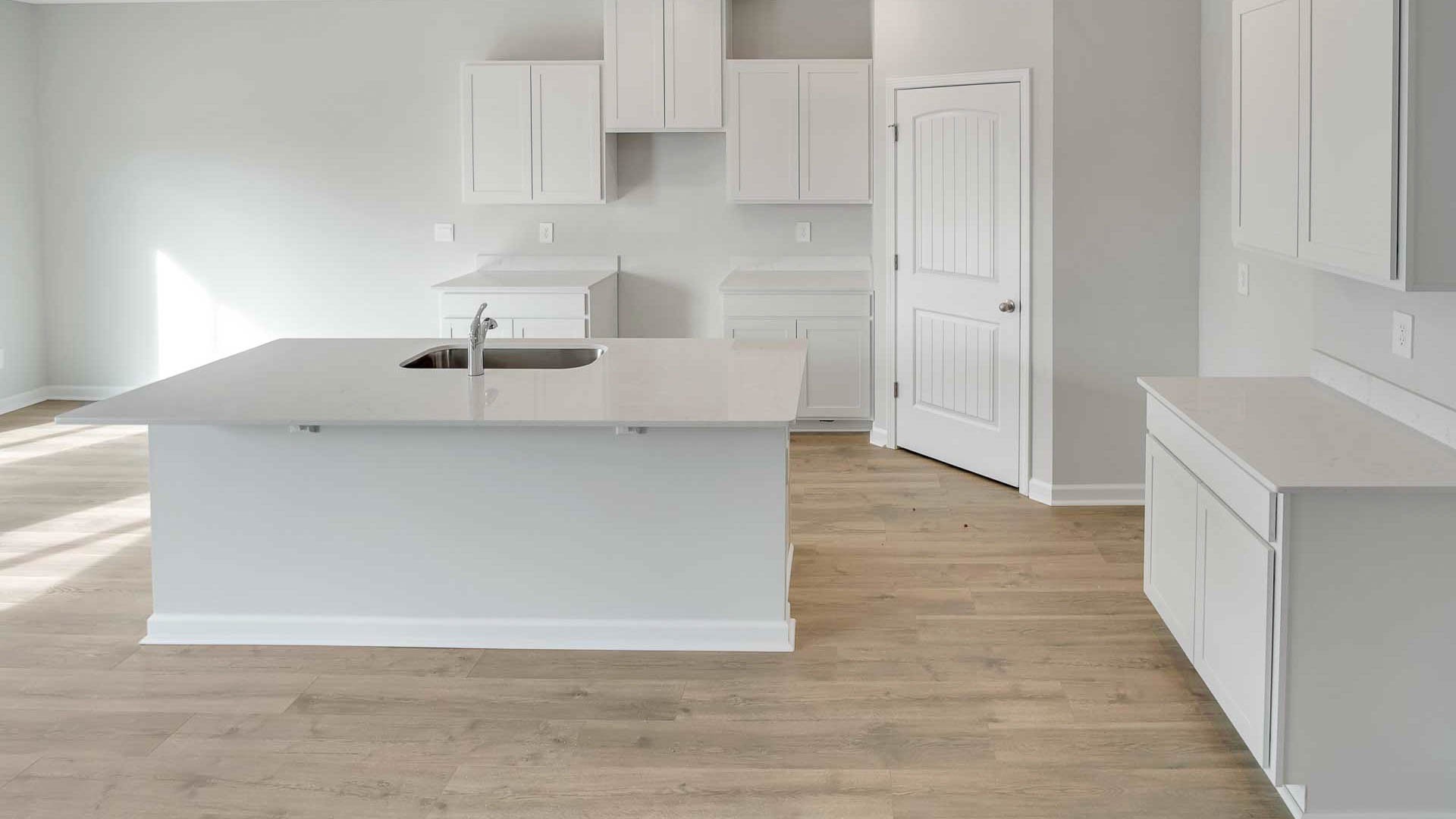 Image 10 of 13 For 8664 162nd Street