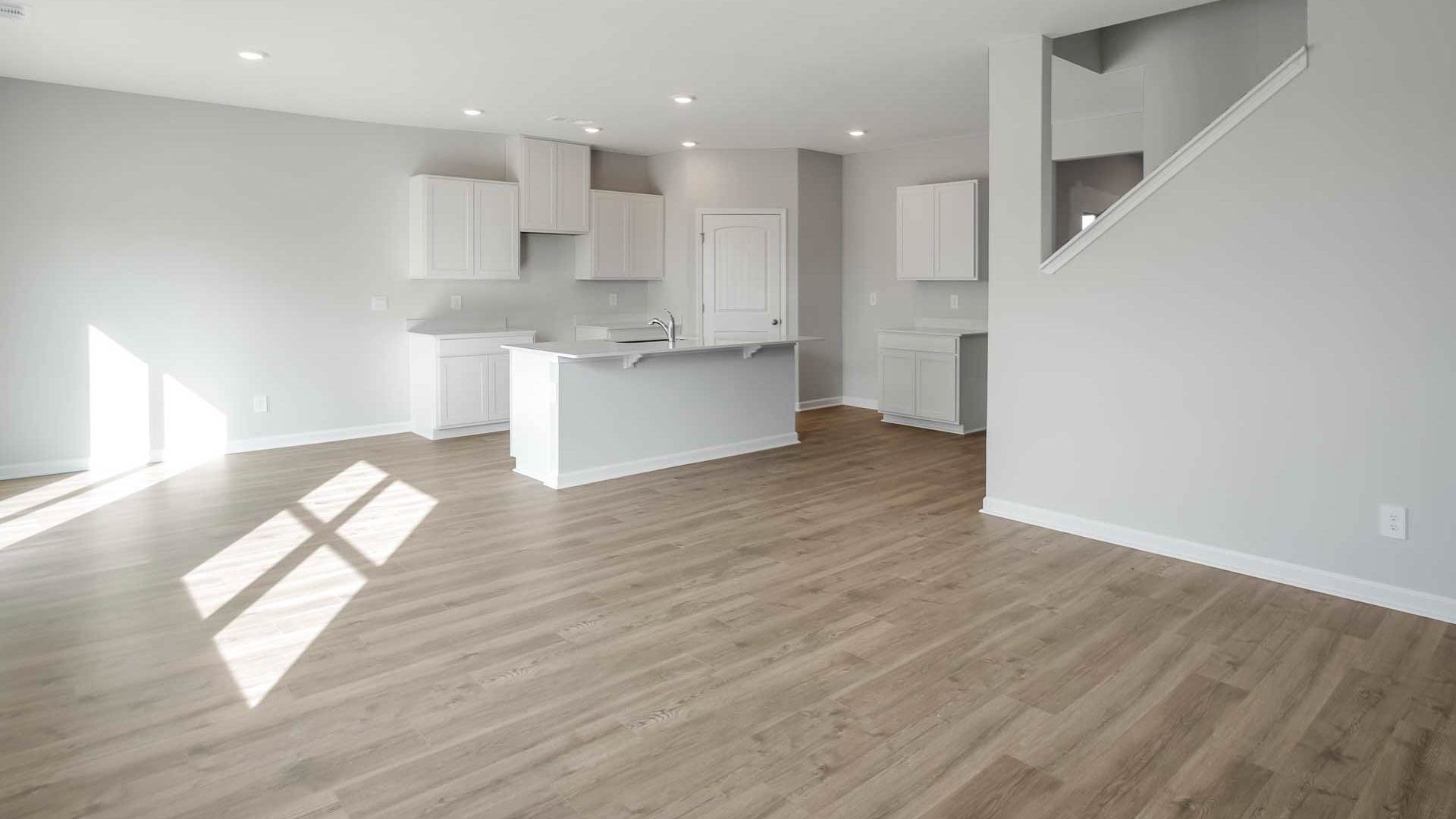 Image 11 of 13 For 8664 162nd Street