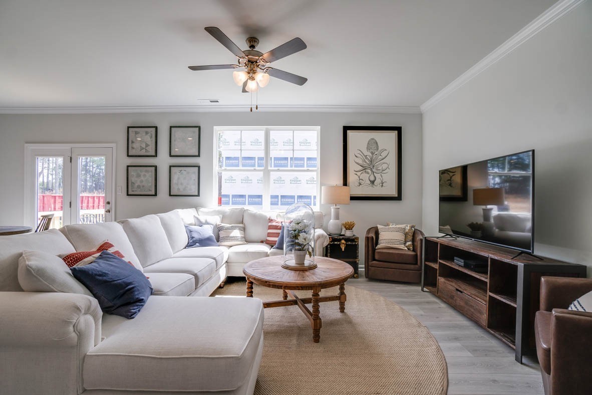 Image 6 of 13 For 8664 162nd Street