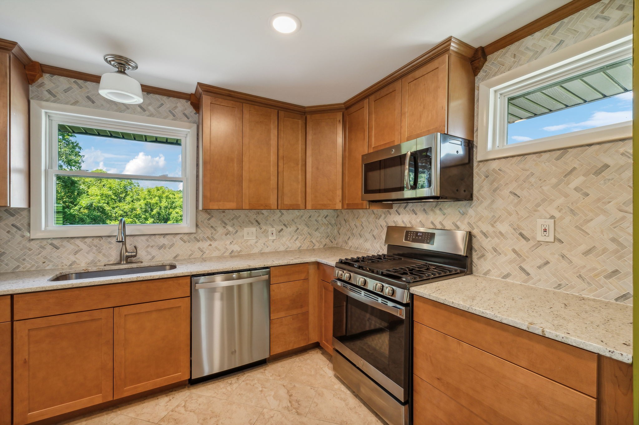 Image 18 of 22 For 6533 Sw 87th Place Rd 87th Place Road