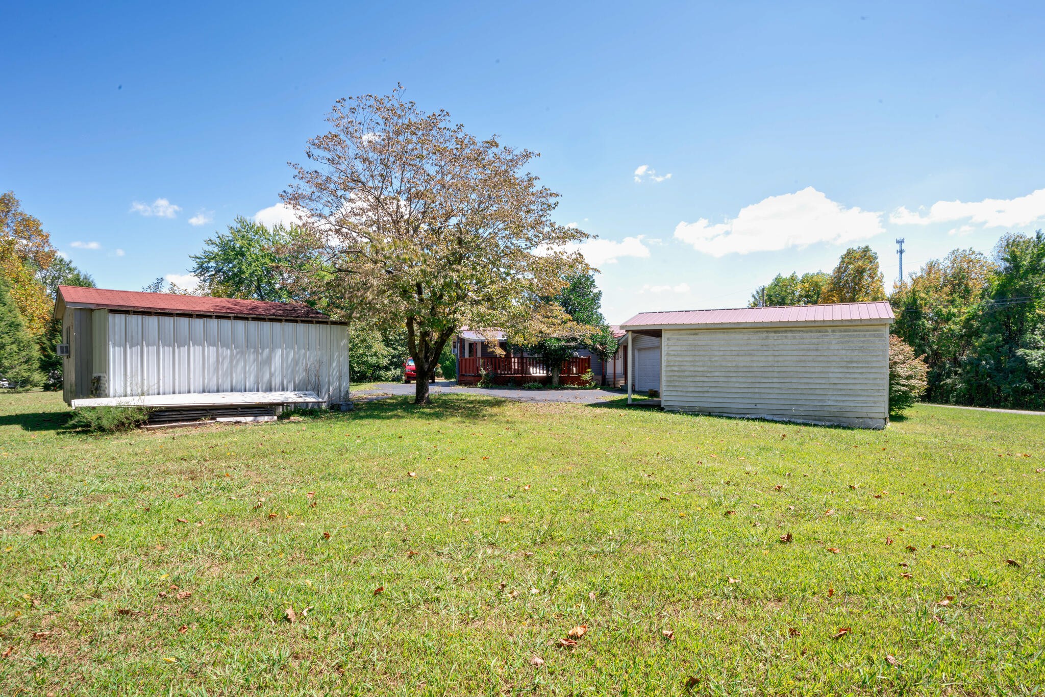 Image 5 of 15 For 2813 4th Avenue