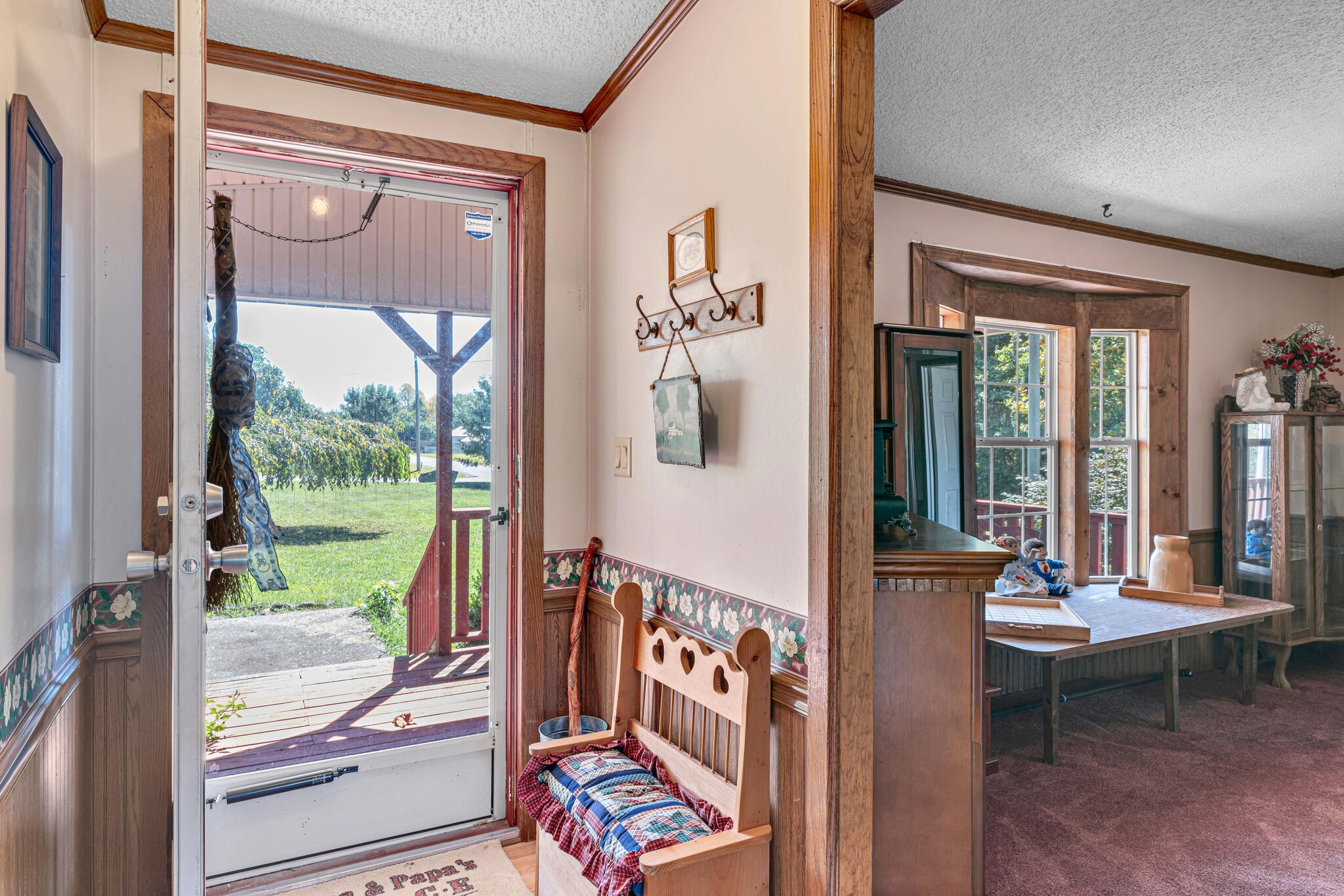 Image 7 of 15 For 2813 4th Avenue