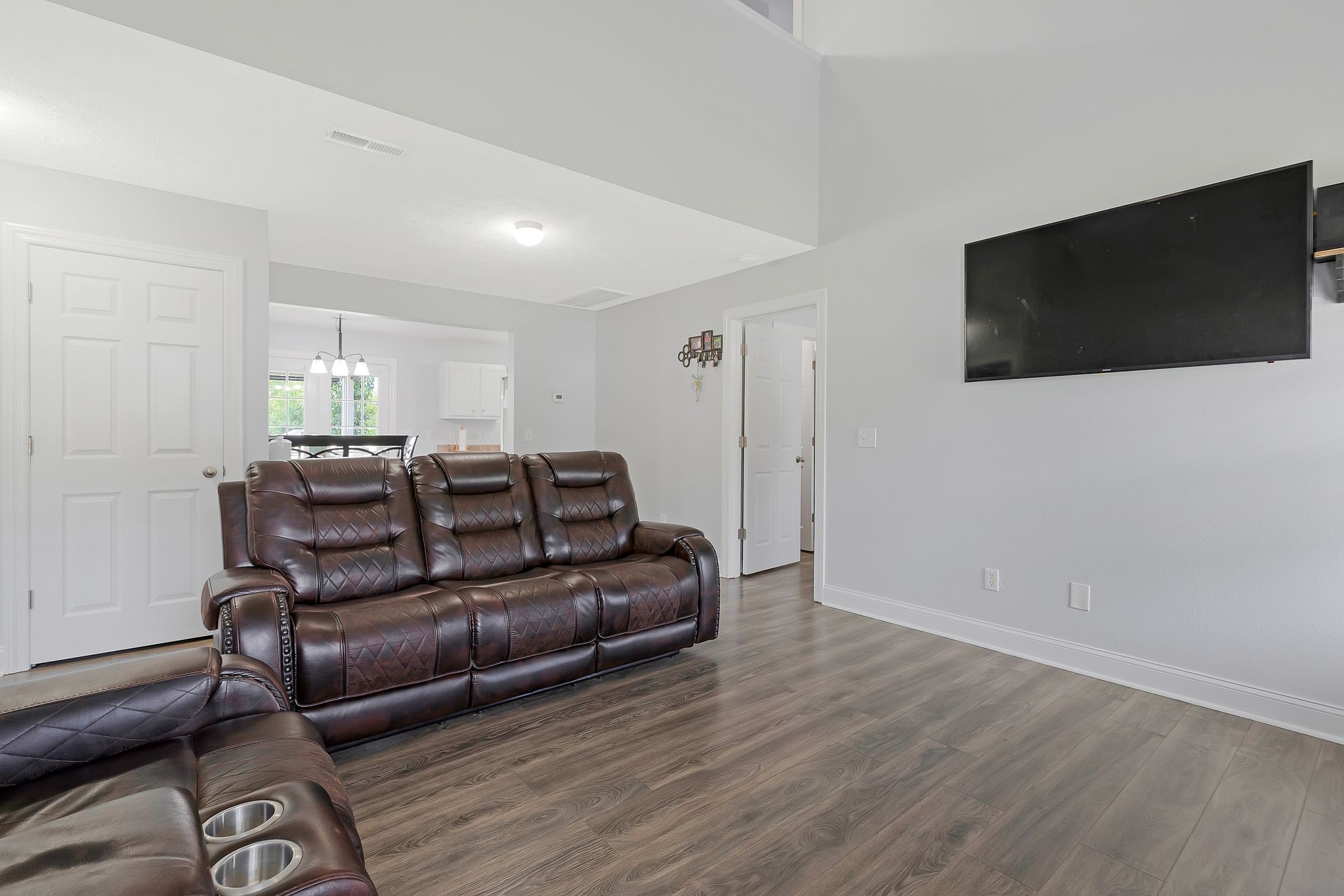 Image 6 of 13 For Tbd 100 Street