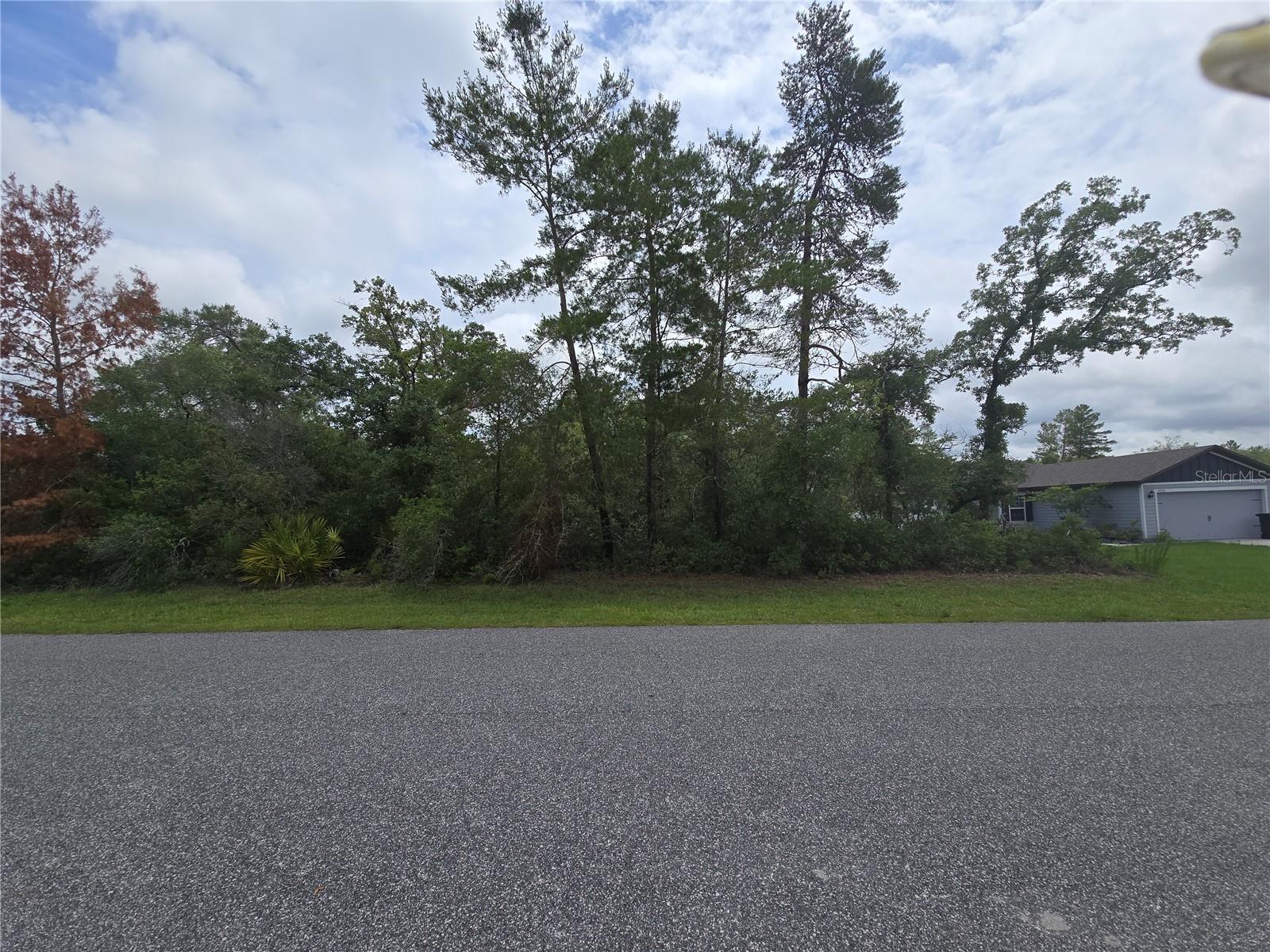Image 2 of 4 For 0 Sw 46th Circle