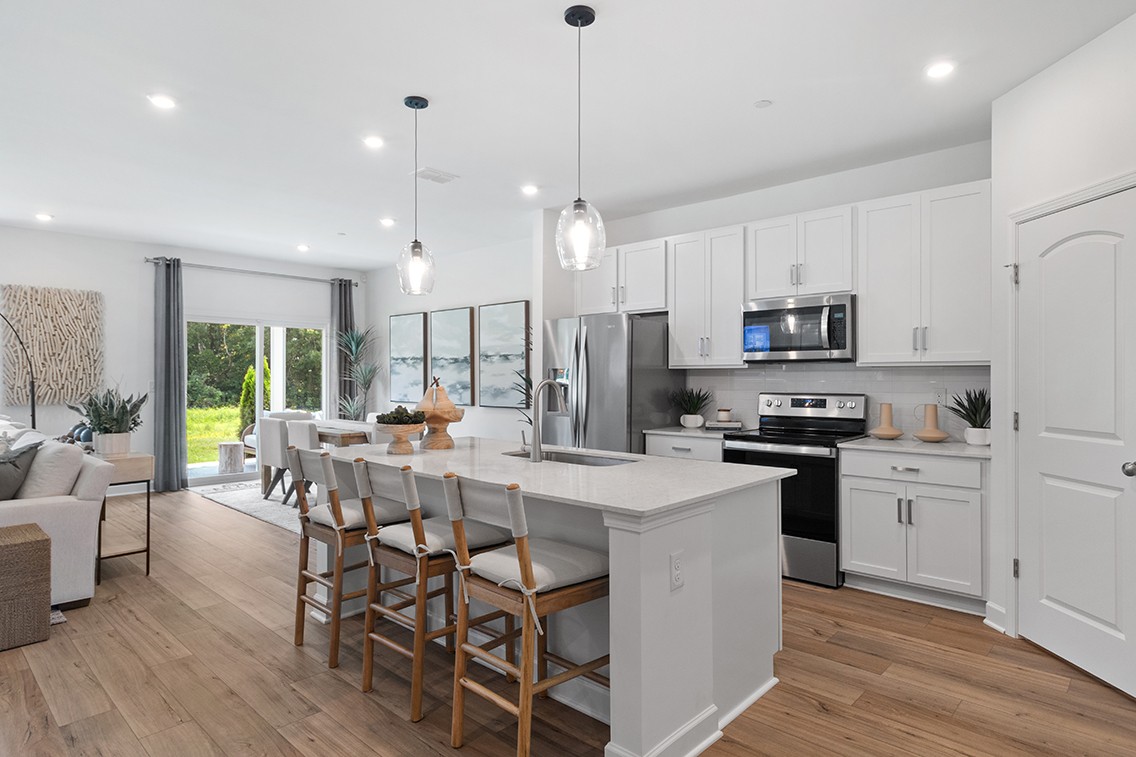Image 6 of 18 For 743 Midway Drive B