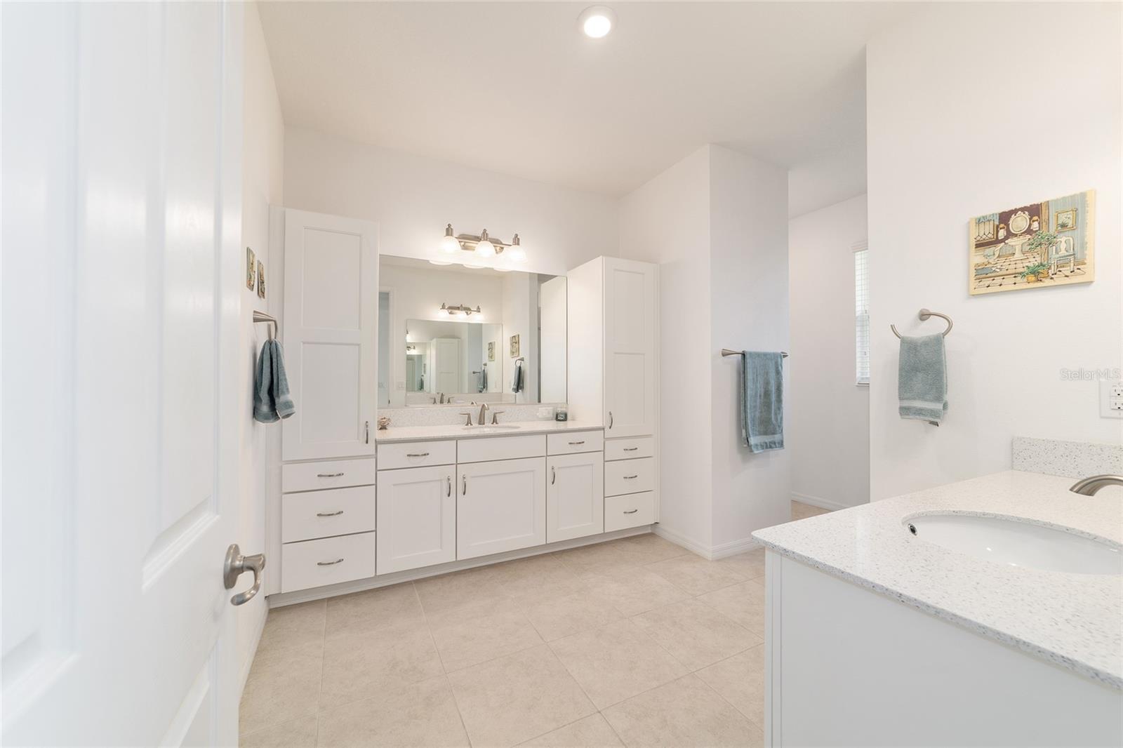 Image 22 of 48 For 9839 90th Street