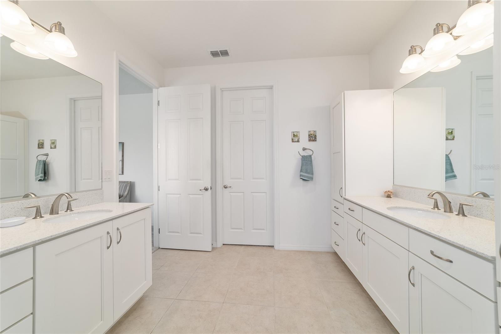 Image 24 of 48 For 9839 90th Street