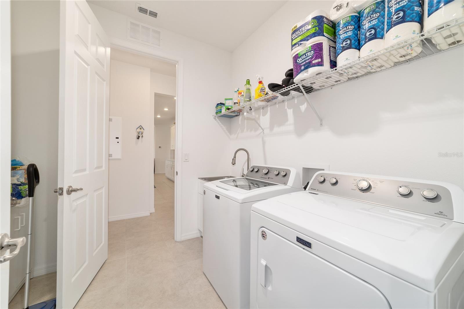 Image 38 of 48 For 9839 90th Street