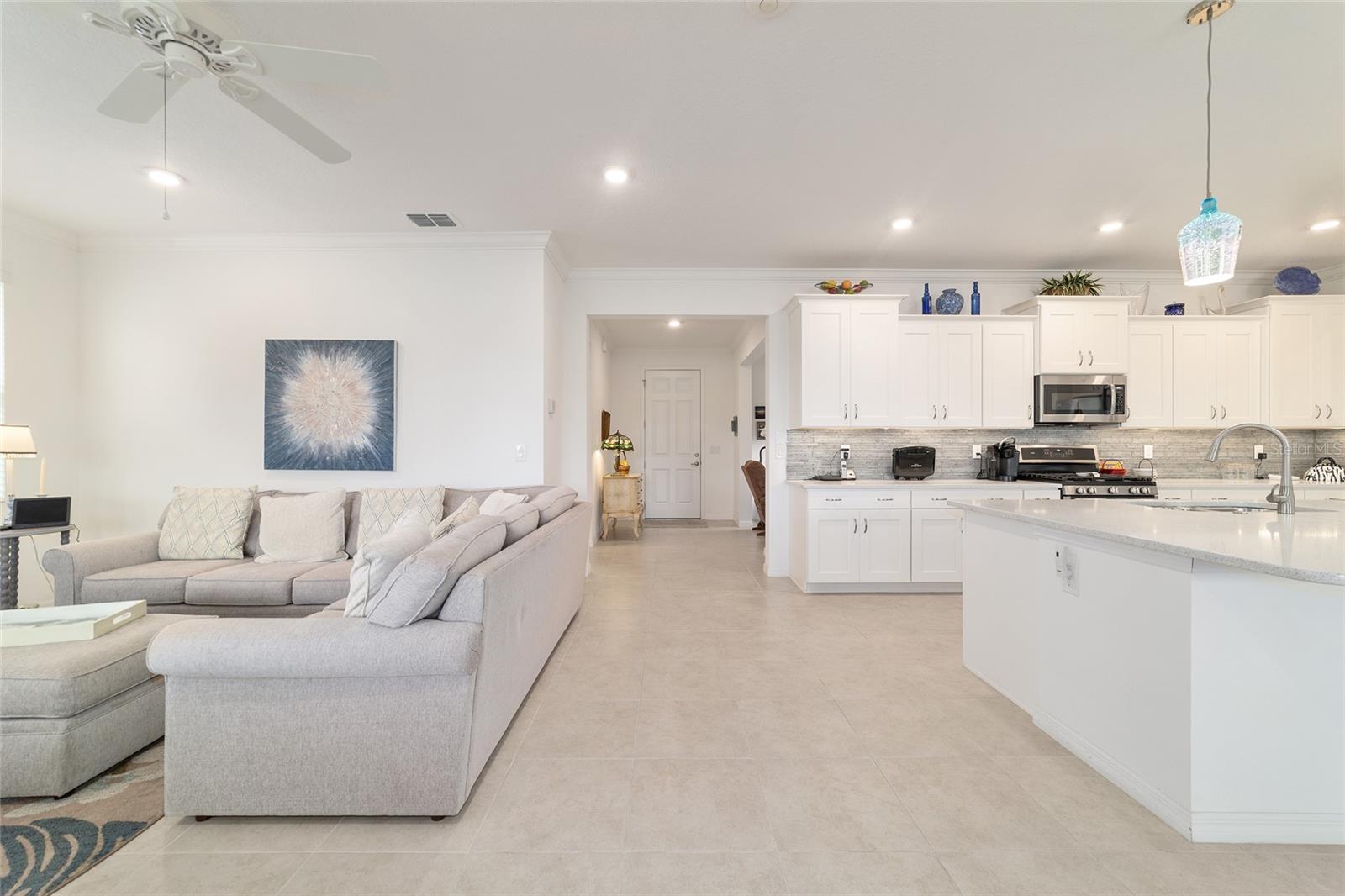 Image 8 of 48 For 9839 90th Street