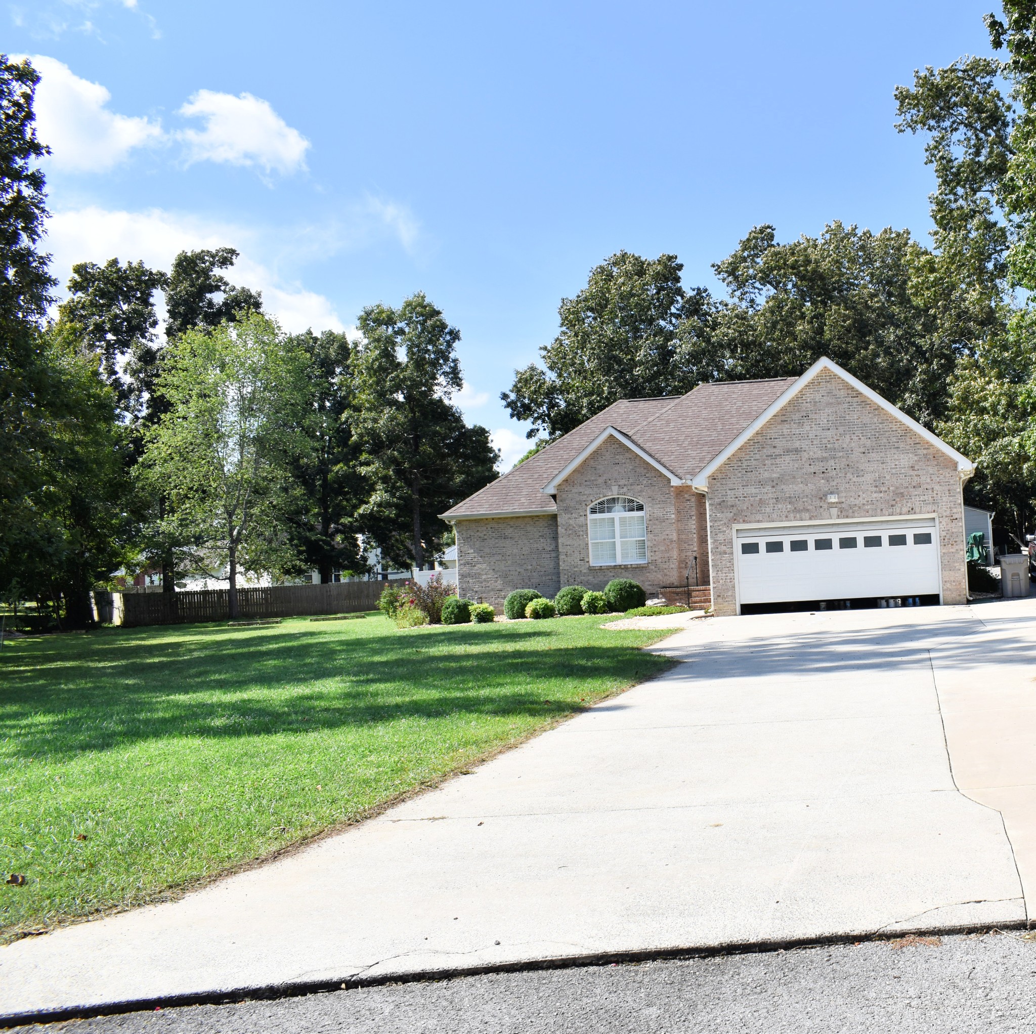 Image 2 of 33 For 1158 47 Court