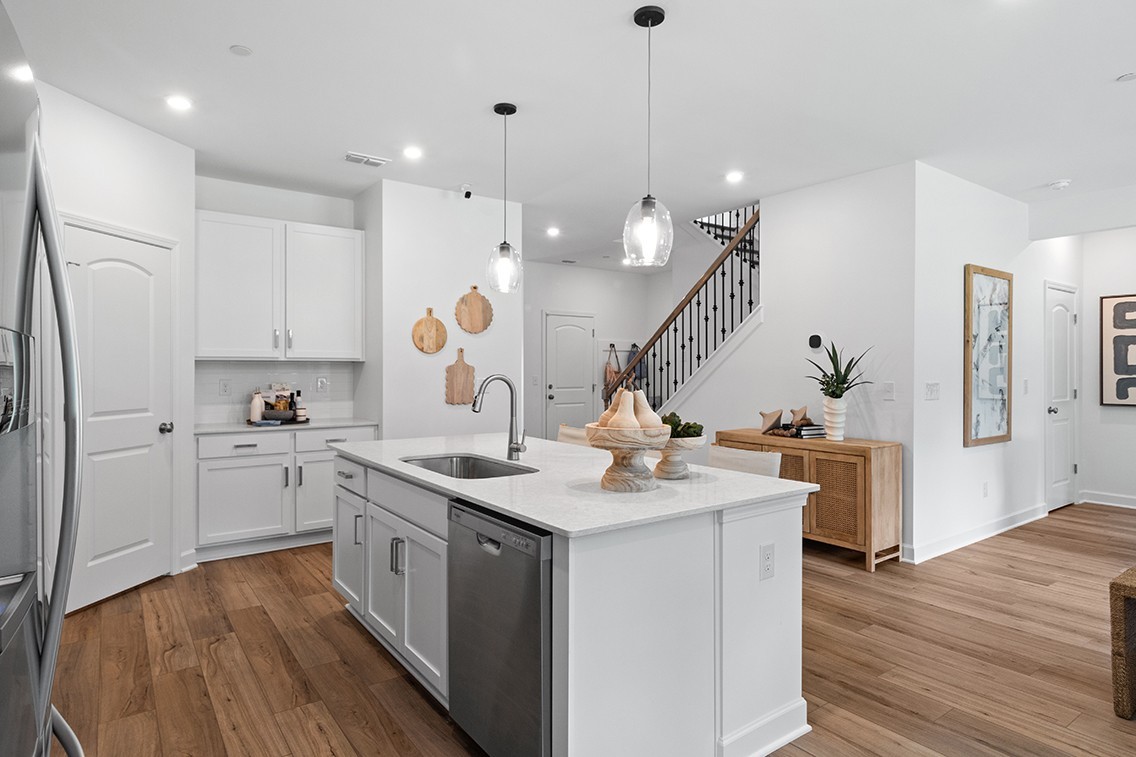 Image 10 of 28 For 1810 23rd Boulevard 230a