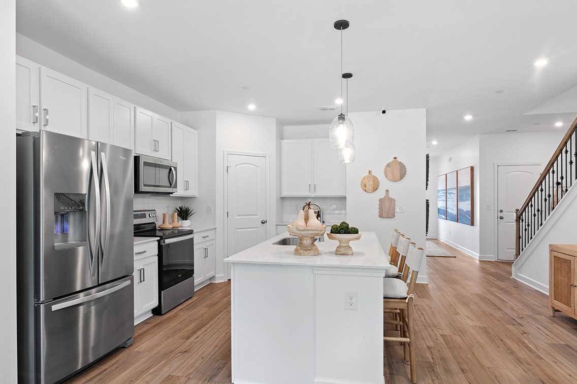 Image 8 of 28 For 1810 23rd Boulevard 230a
