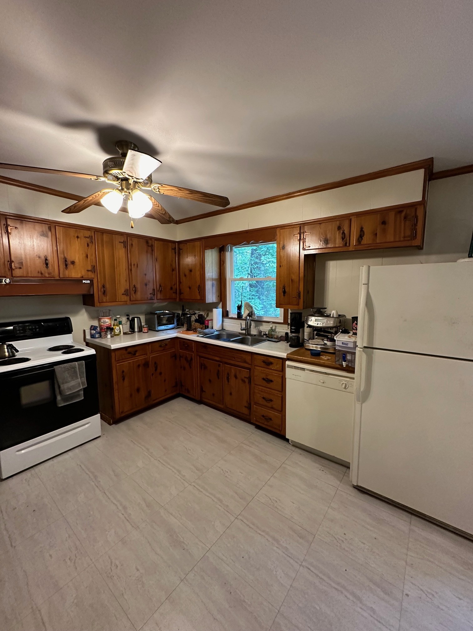 Image 4 of 47 For 5437 34th Street