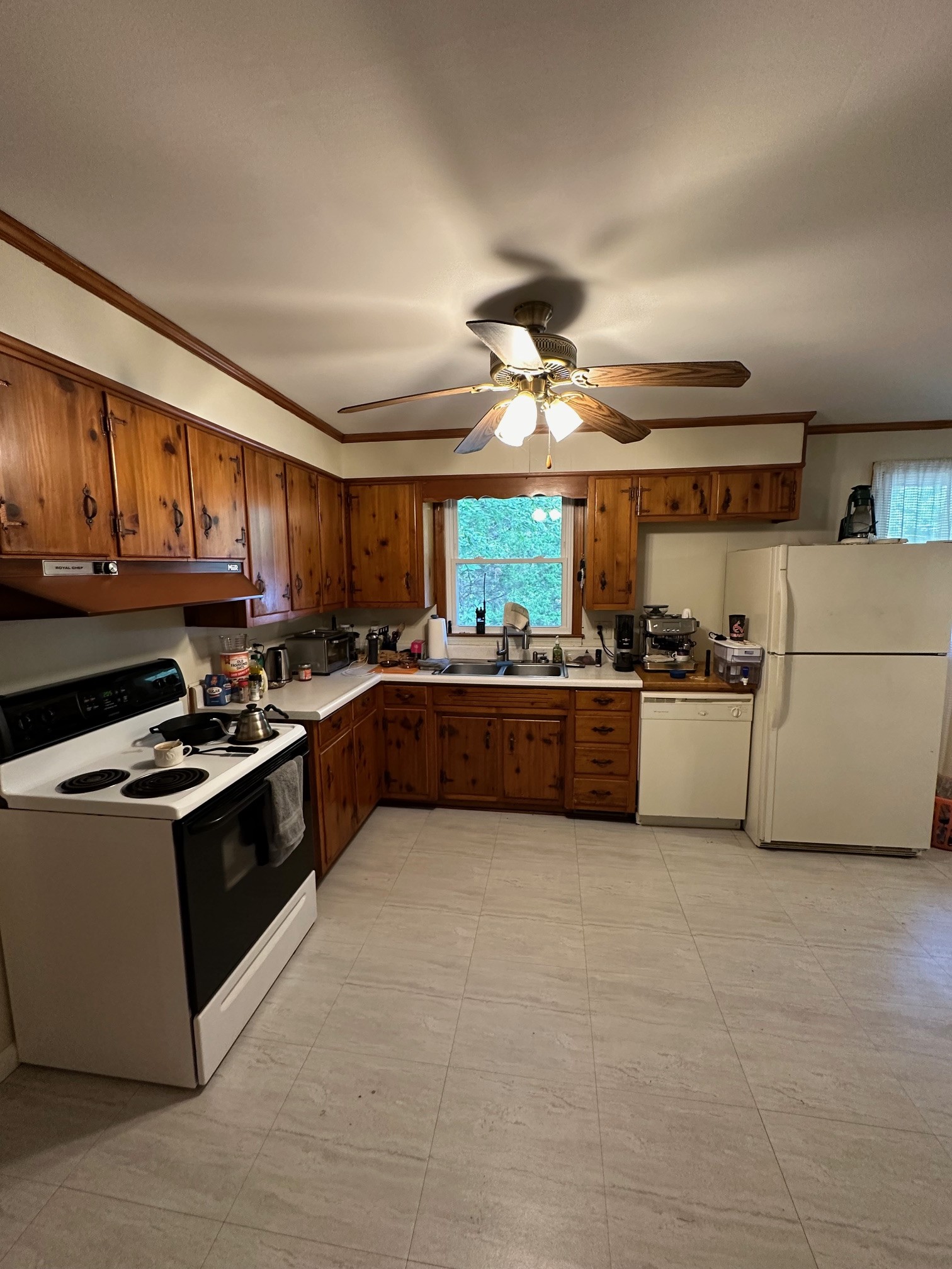 Image 8 of 47 For 5437 34th Street
