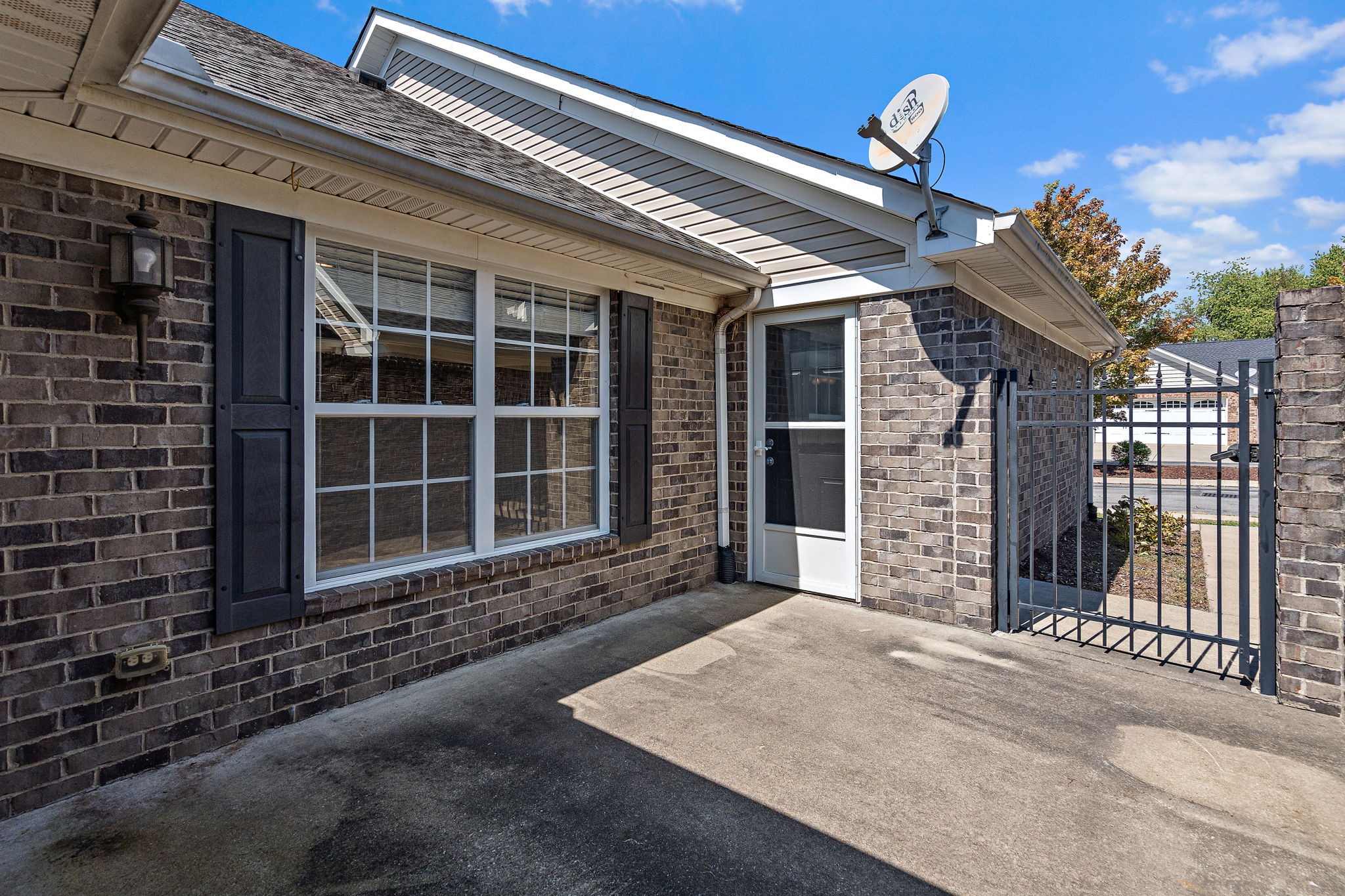 Image 4 of 35 For 9029 135th Loop