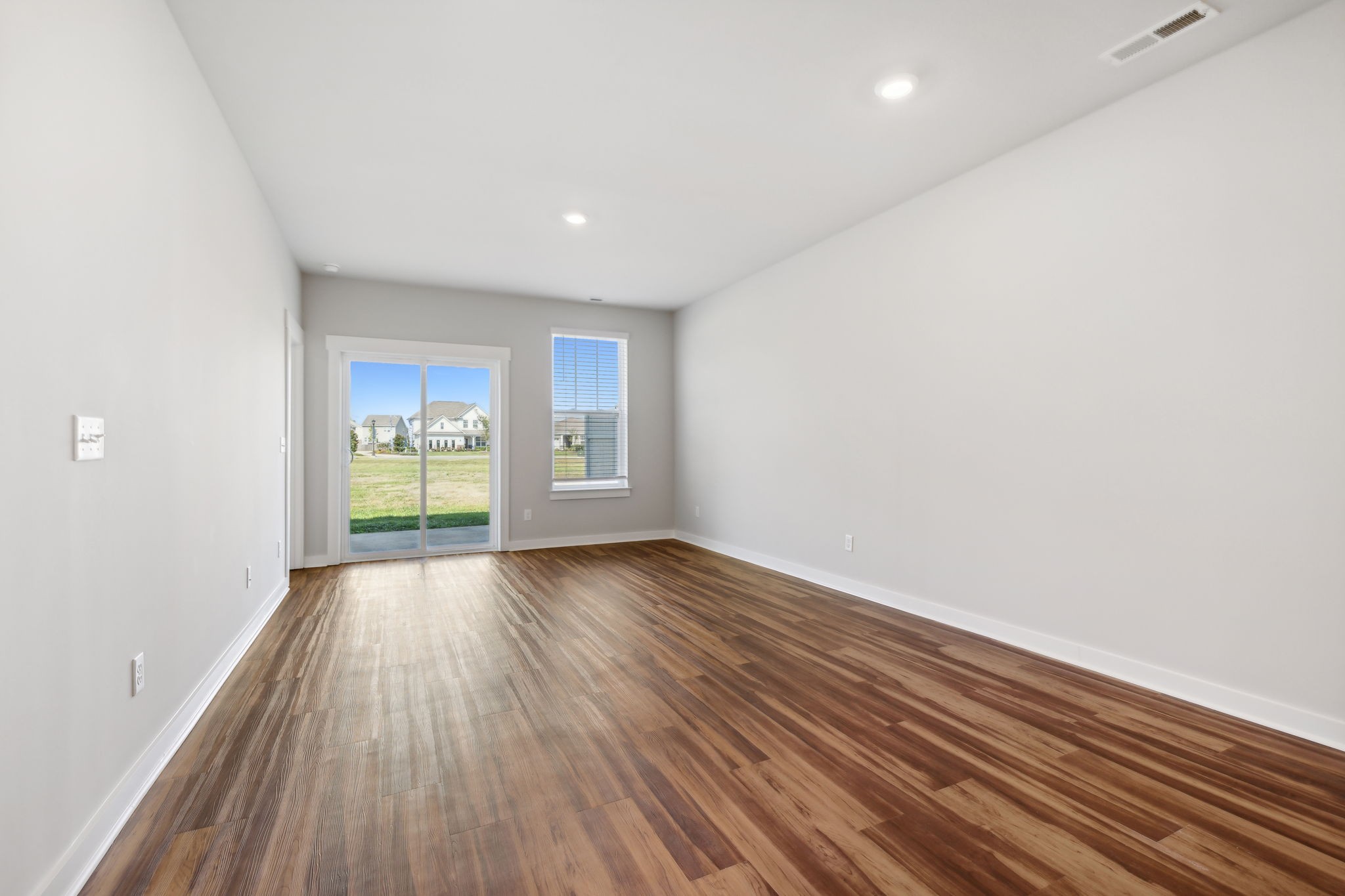 Image 10 of 97 For 4091 185th Avenue