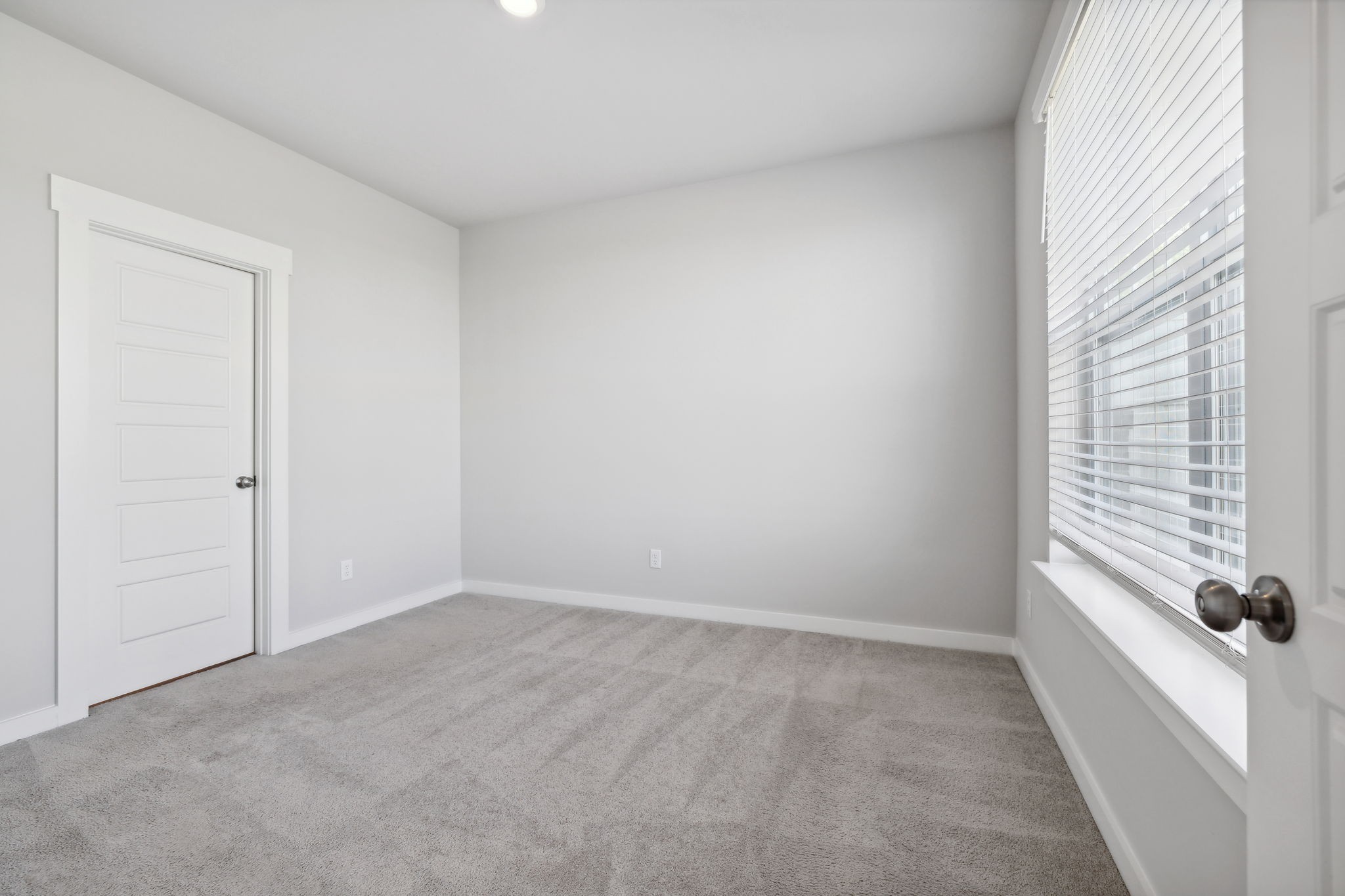 Image 14 of 97 For 4091 185th Avenue