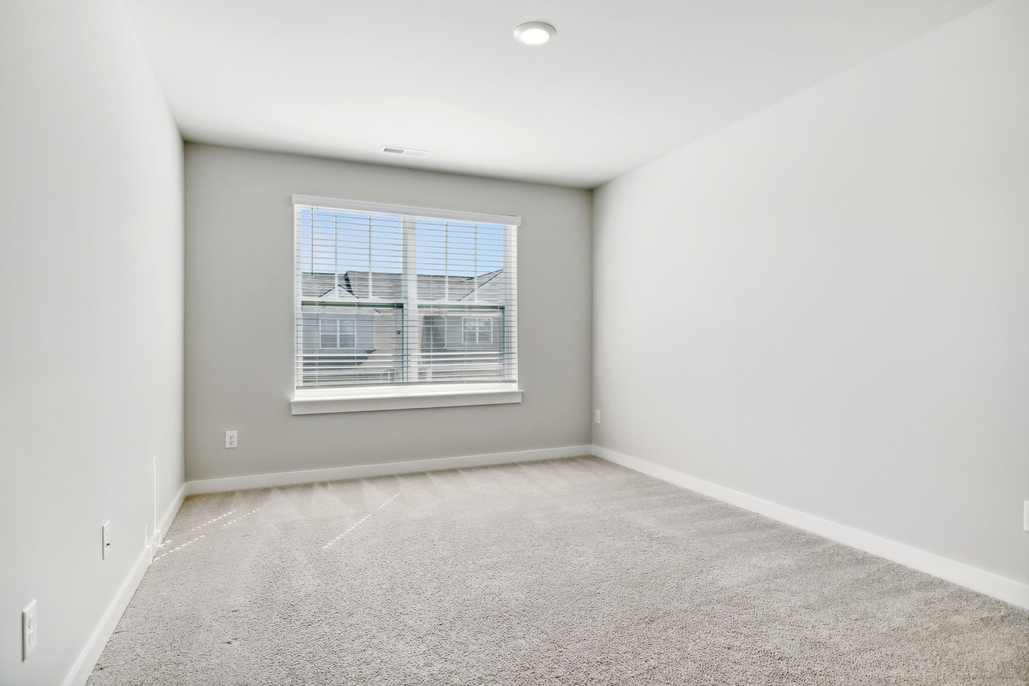 Image 27 of 97 For 4091 185th Avenue