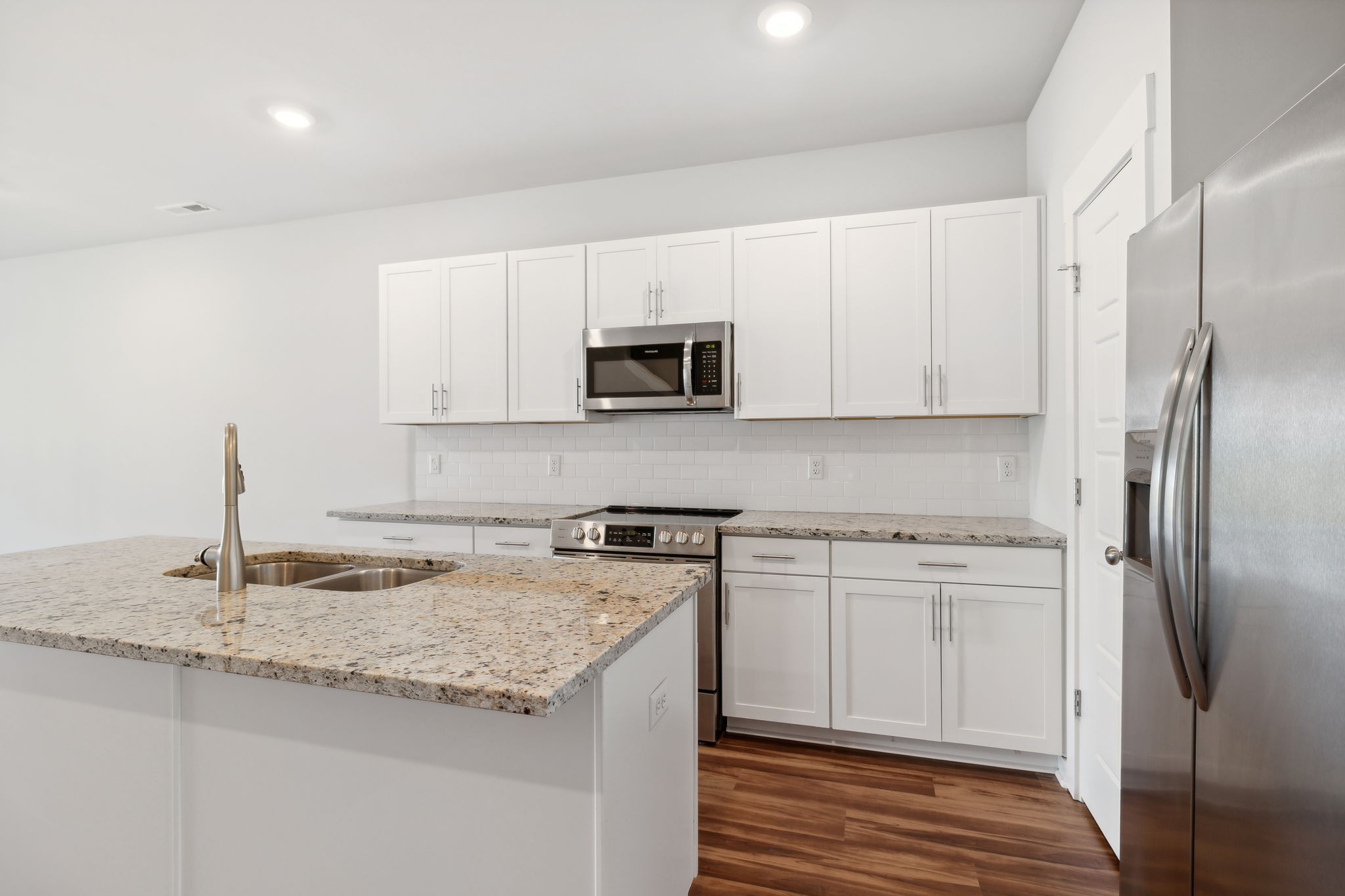 Image 4 of 97 For 4091 185th Avenue