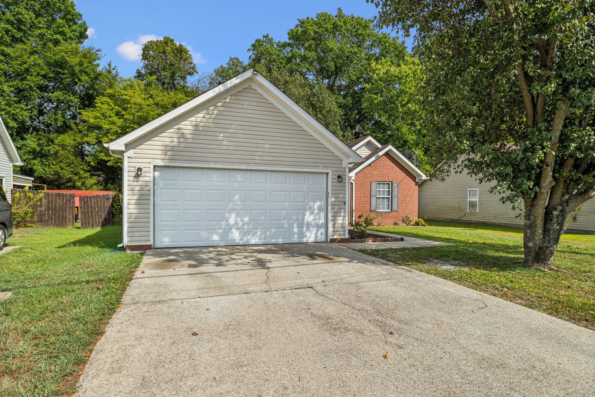 Image 5 of 55 For 5340 26th Lane