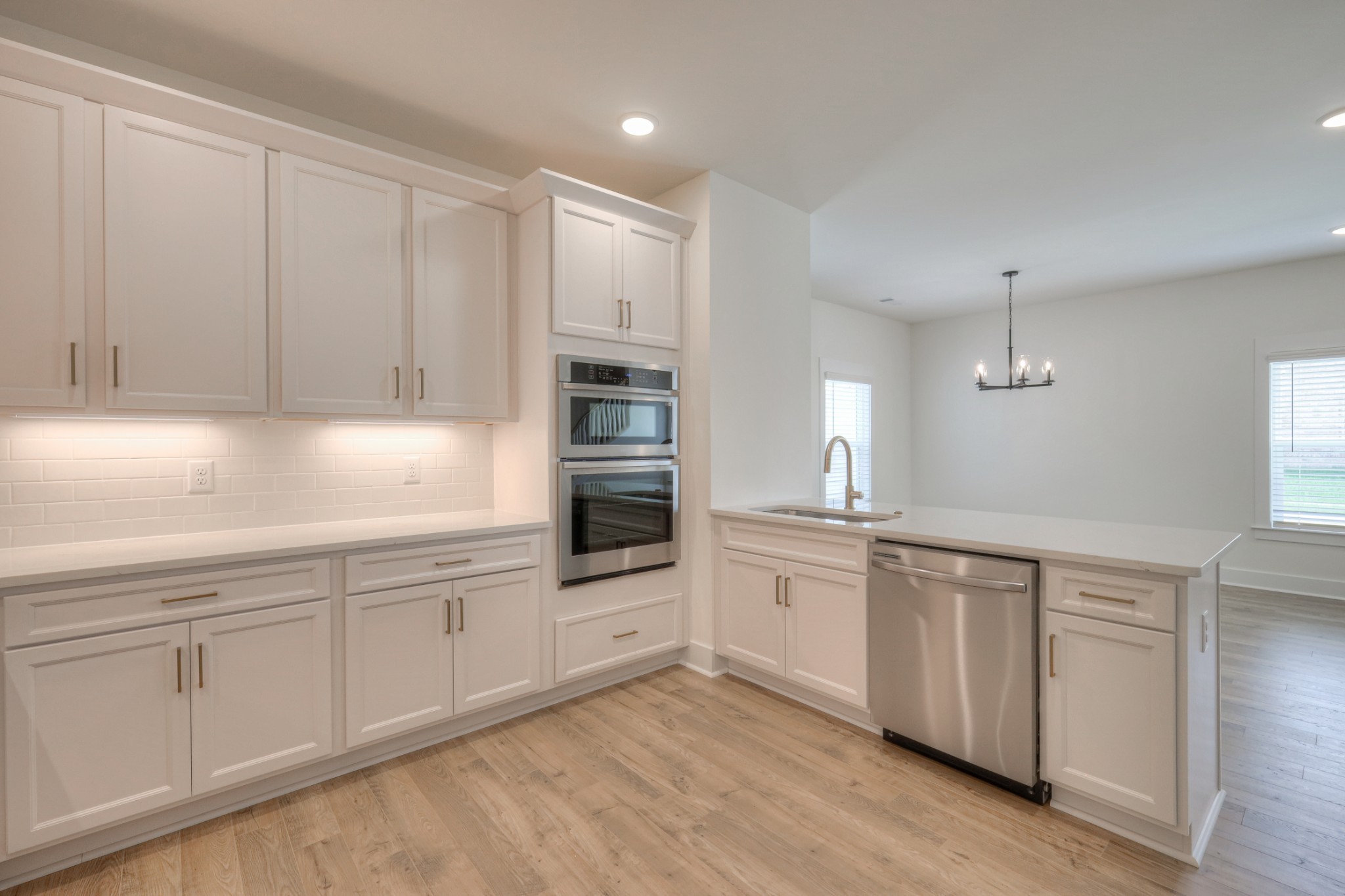 Image 26 of 46 For 2032 12th Street