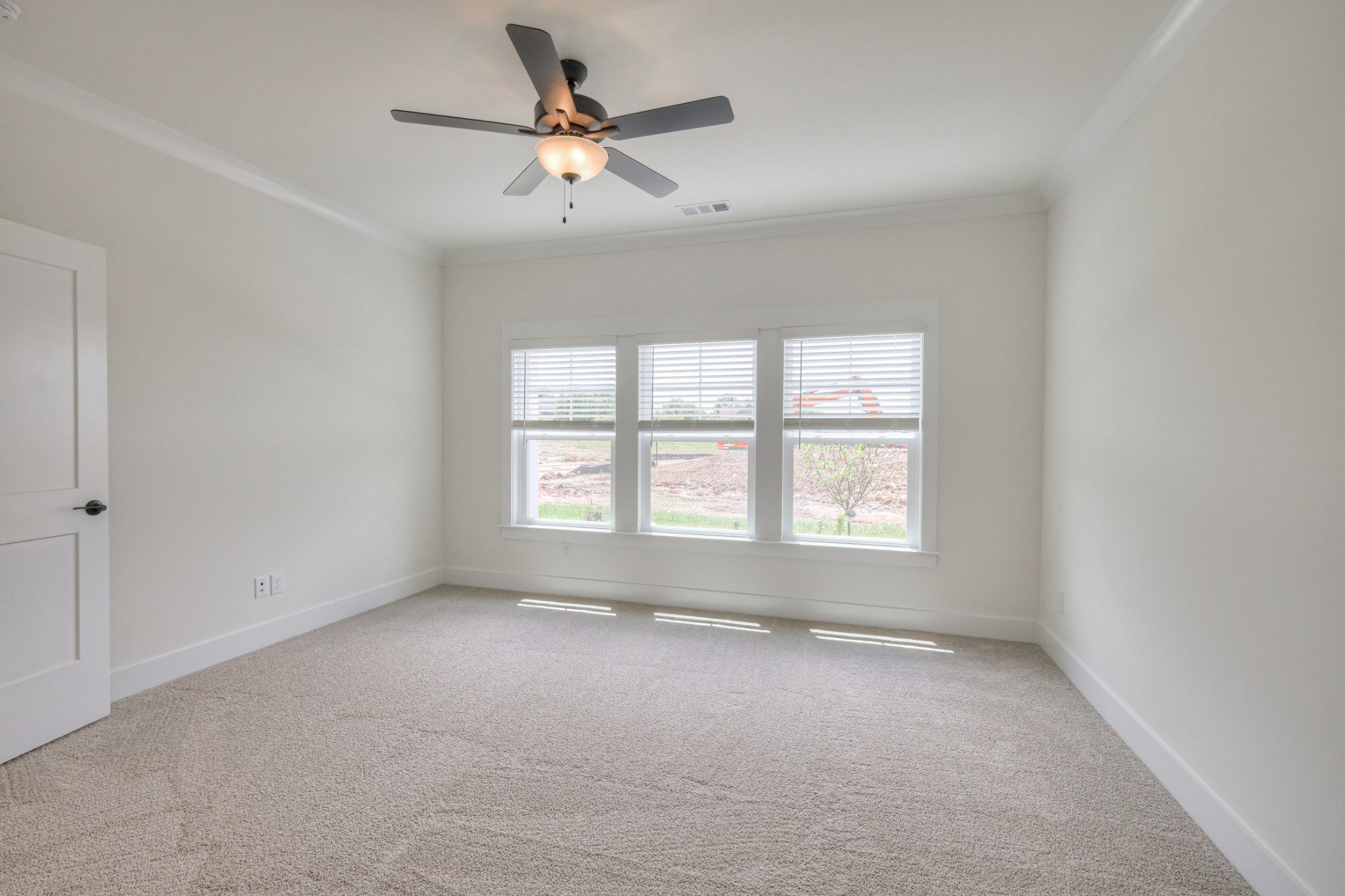 Image 34 of 46 For 2032 12th Street
